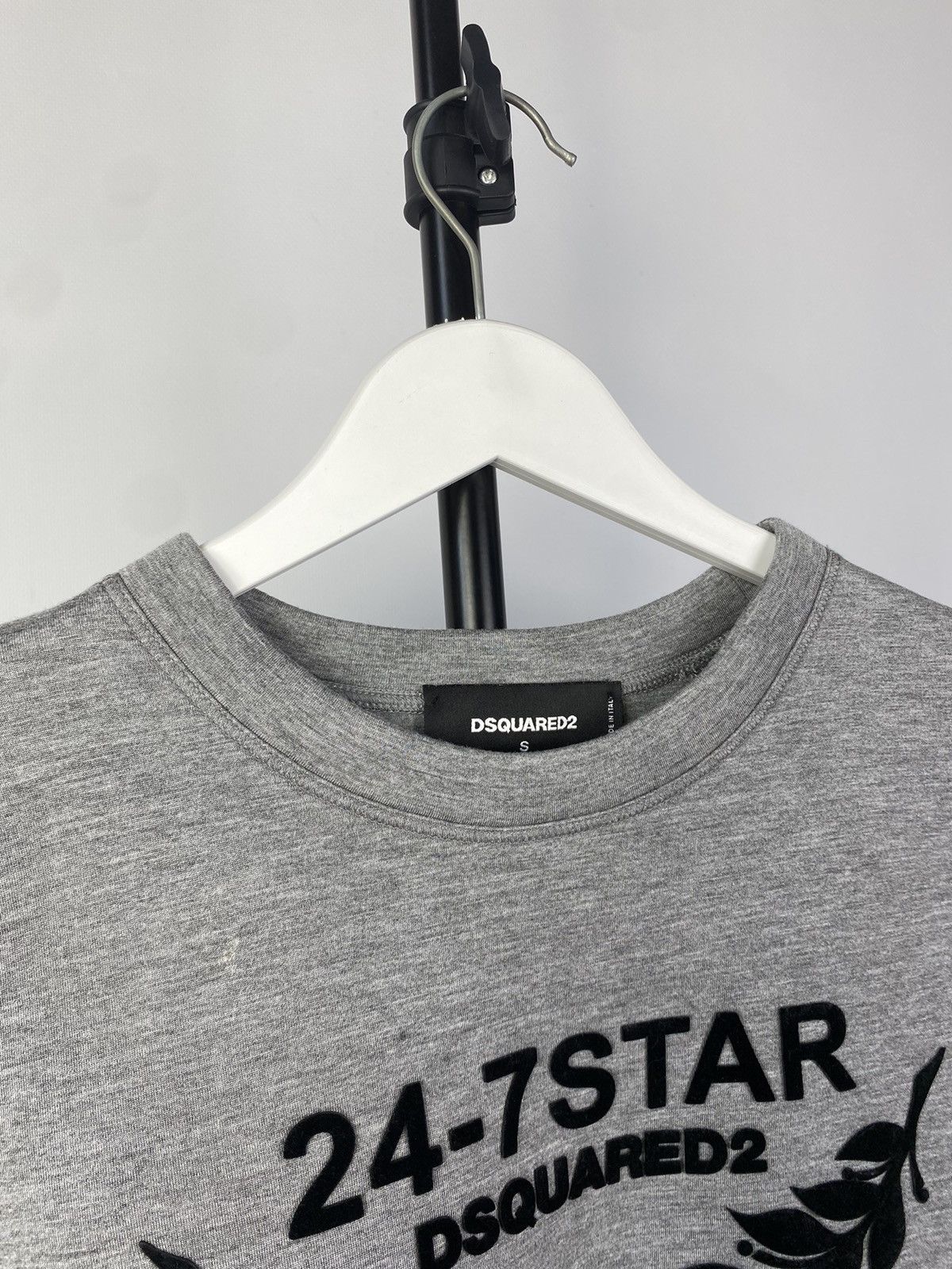 Dsquared2 Dsquared2 Big logo 24-7STAR Crop sweatshirt size S Size S / US 4 / IT 40 - 4 Thumbnail