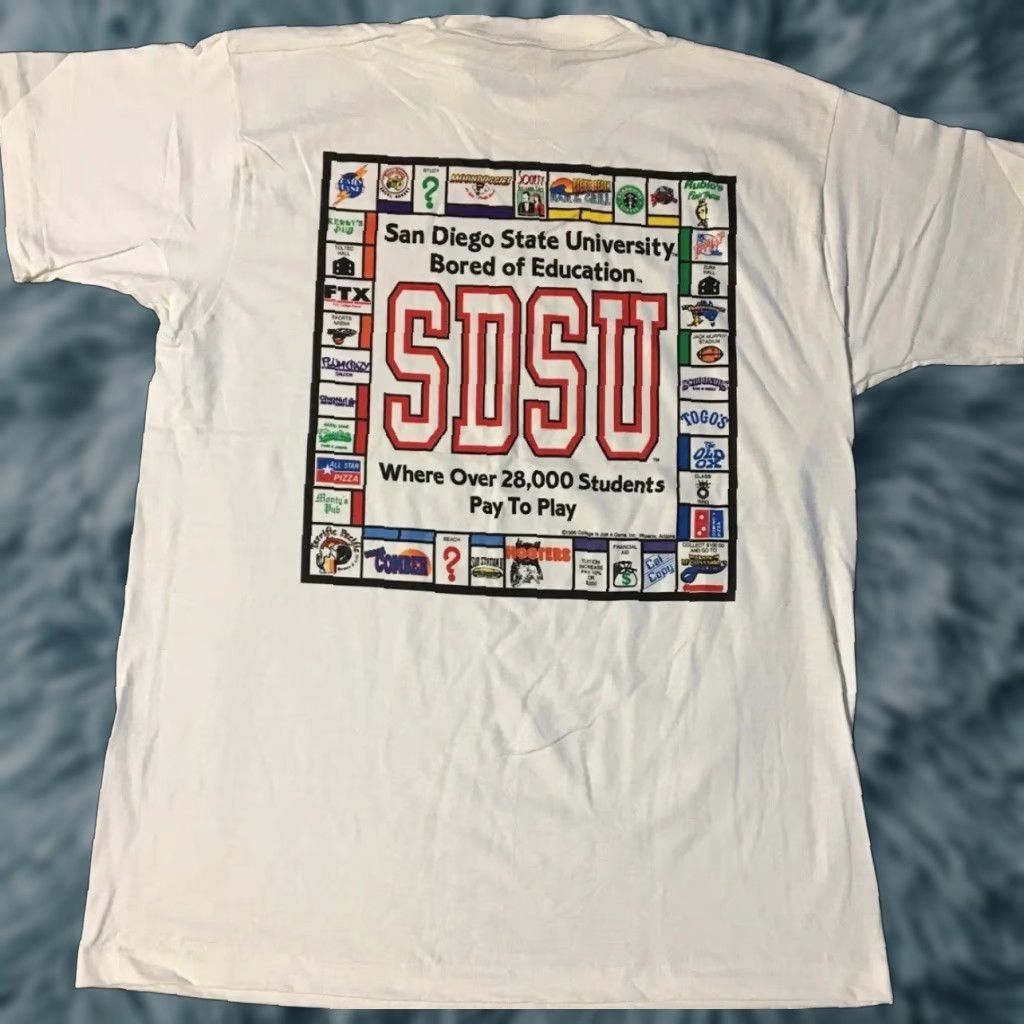 Vintage VINTAGE San Diego State University Shirt XL White Monopoly Bored Of Education 90s 80s Parody College University SDSU Mens Graphic Tee Size US XL / EU 56 / 4 - 1 Thumbnail