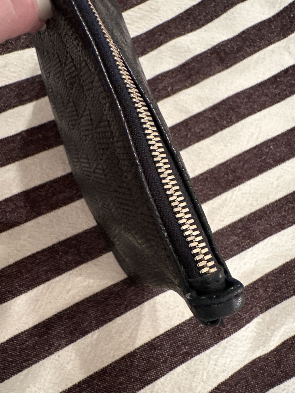Clare V. Clare V. Textured Clutch with Tabs Size ONE SIZE - 6 Thumbnail