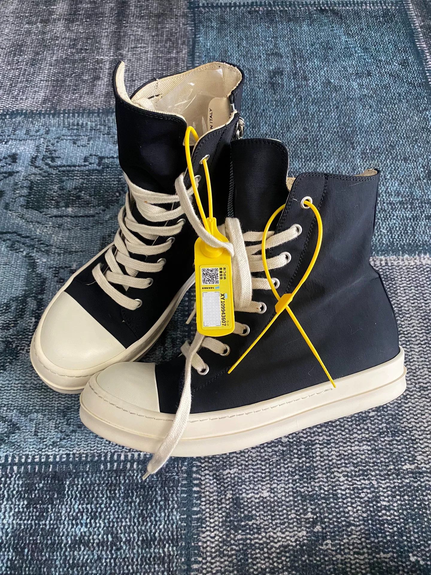 Rick Owens Rick Owens Hitop Sneakers 38 Women Size US 7.5 / IT 37.5 - 1 Thumbnail