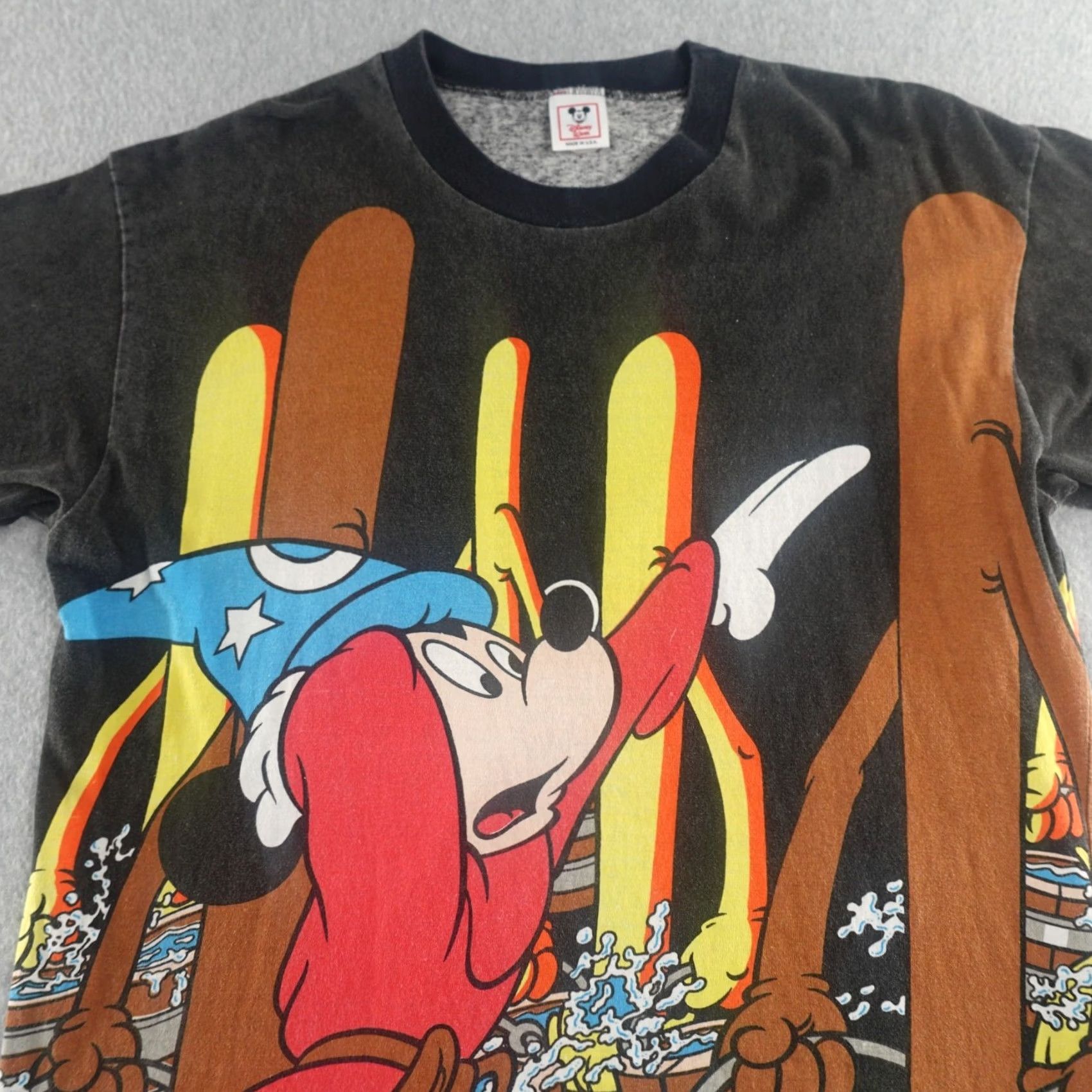 Disney Disney T-Shirt Men's XL L/XL (23X30) Fantasia Mickey All Over Print AOP Vintage Shirt Size US XL / EU 56 / 4 - 5 Thumbnail