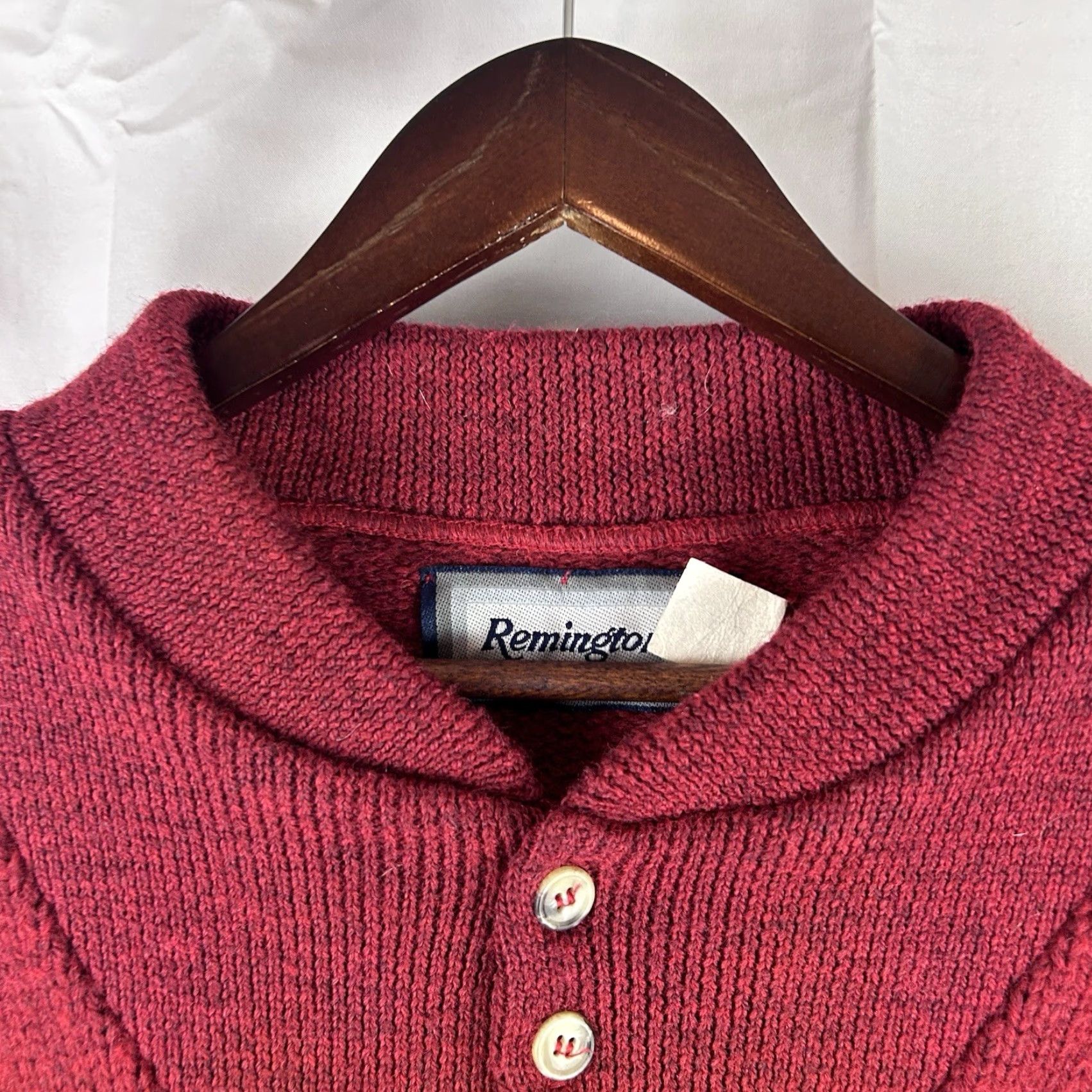 Vintage VINTAGE Remington Sweater Men’s XL Windstopper Wool Orlon Red Chest Vtg 5 Button Pullover Crew Neck Long Sleeve Knit Solid USA 90s Mens Size US XL / EU 56 / 4 - 3 Thumbnail
