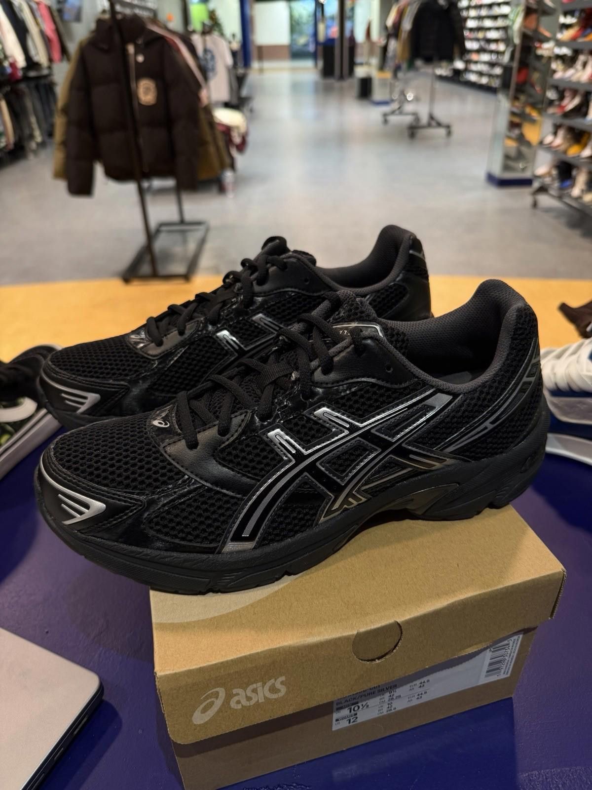 Asics ASICS Gel-1130 Black Pure Silver Men (10.5) 1201A906-001 NEW Size US 10.5 / EU 43-44 - 2 Thumbnail