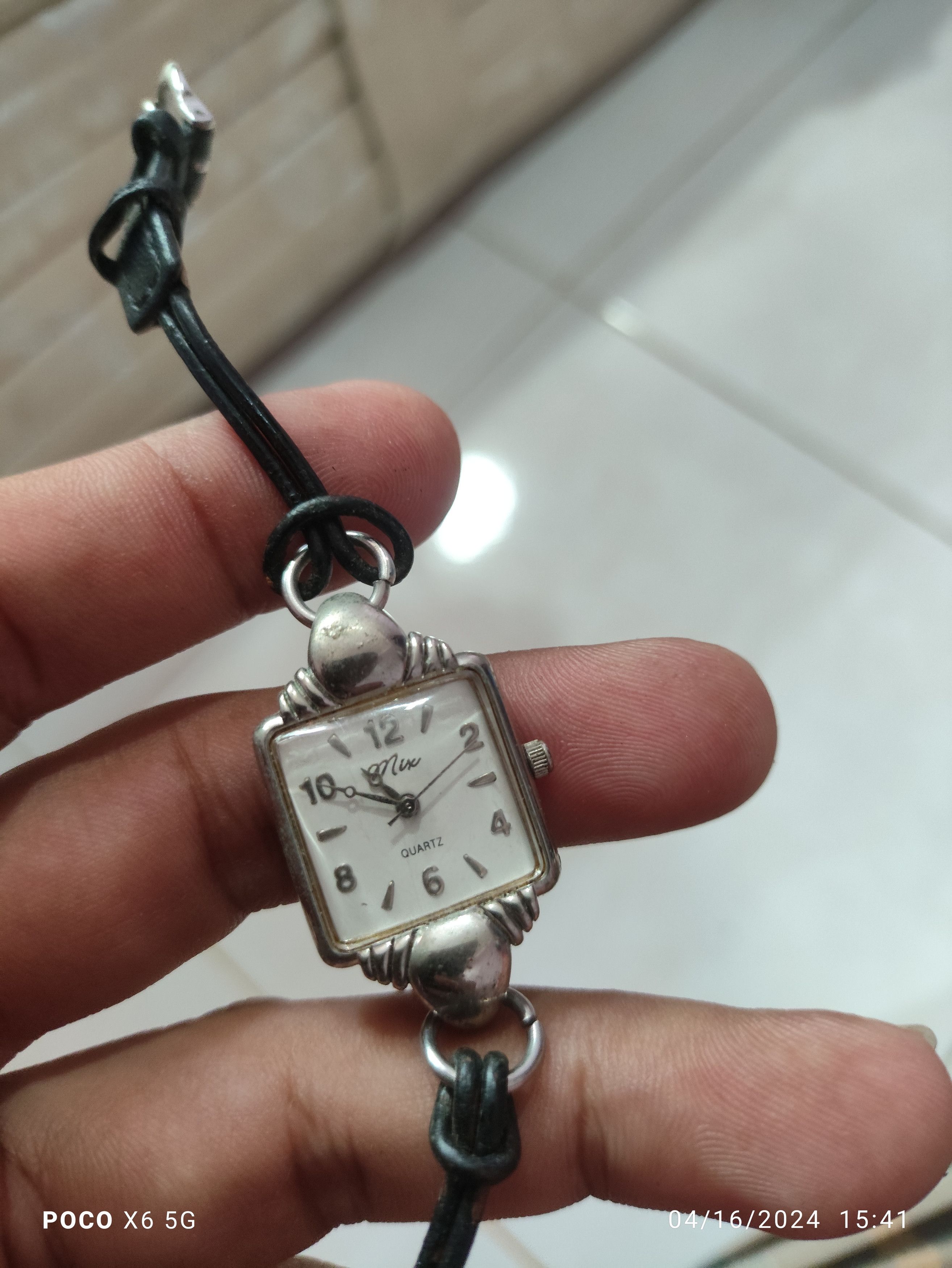 Vintage Ladies Luxury Watch (JAPAN MOVEMENT) unknown brand