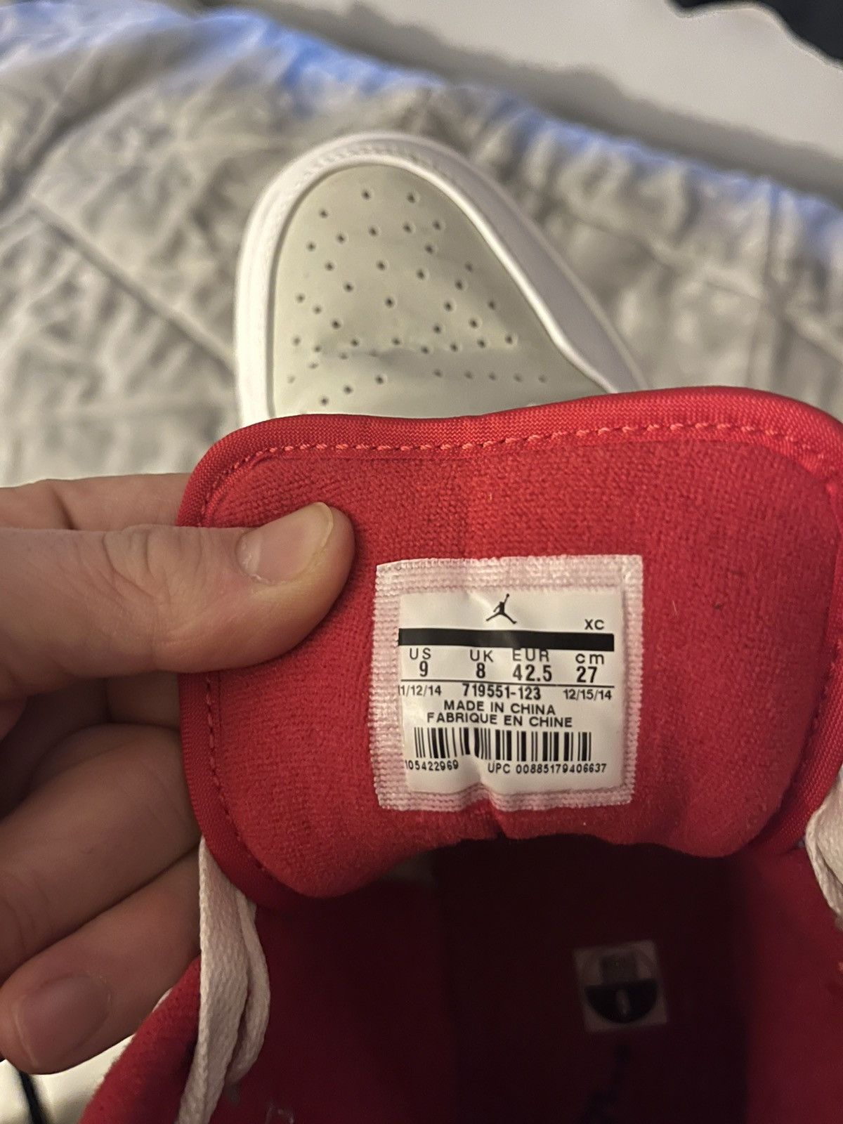 Jordan Brand Jordan retro 1 “Hare” Size US 9 / EU 42 - 13 Thumbnail