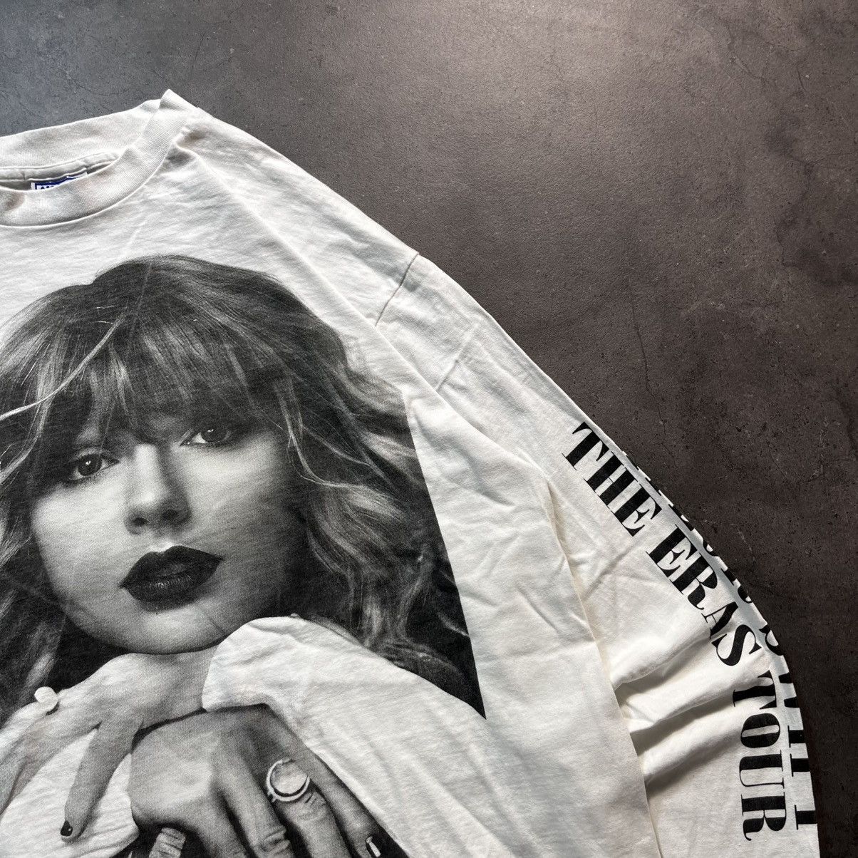Band Tees Vintage 2000s Taylor Swift The Eras Tour Longsleeve Tee Size US XL / EU 56 / 4 - 4 Thumbnail