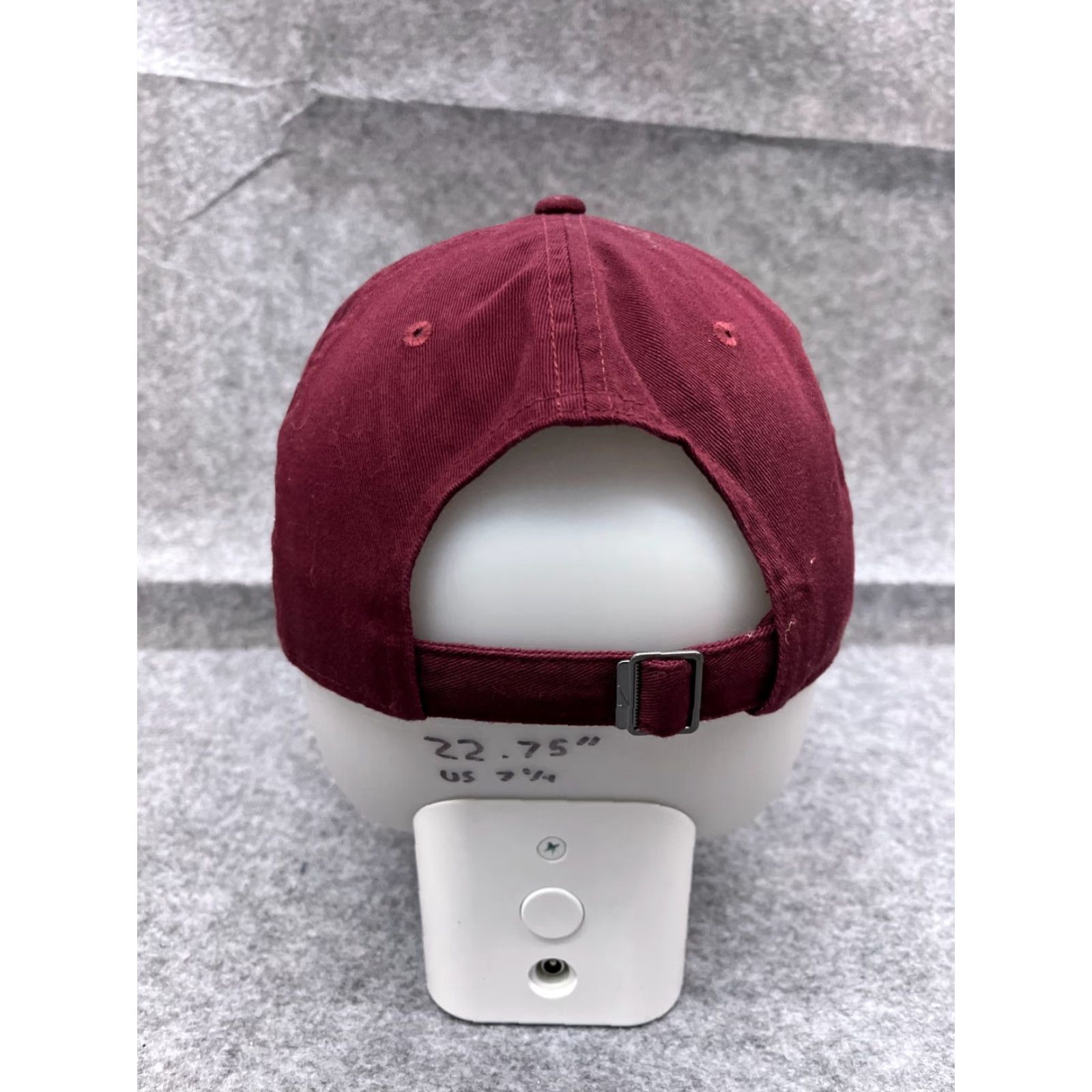 Nike Nike Heritage86 Hat Cap Strap Back Adult One Size Burgandy Red Cotton Twill Baseball Cap Mens Vintage? No. Size ONE SIZE - 6 Thumbnail