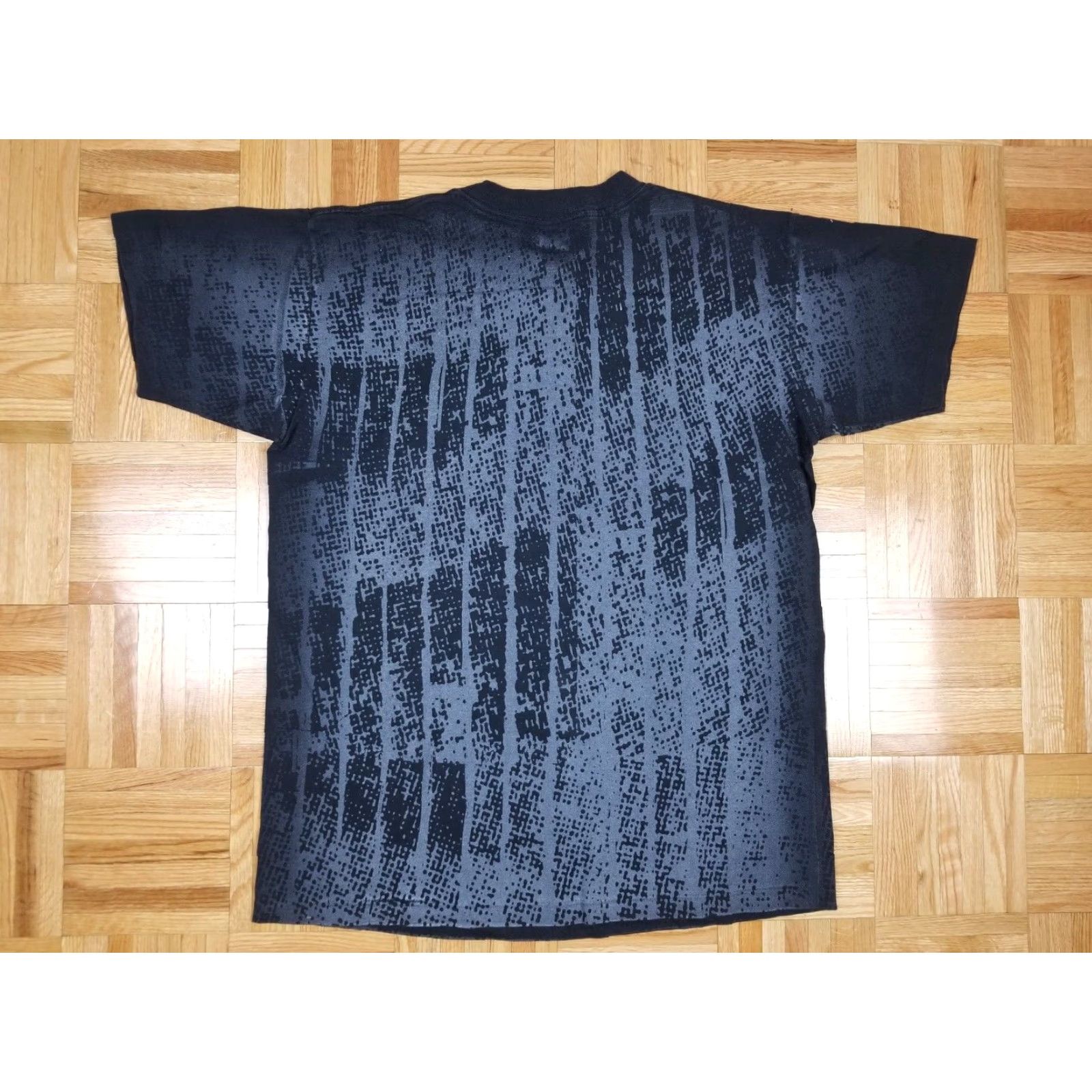 MLB VINTAGE CHICAGO CUBS MLB ALL OVER PRINT BLACK T-SHIRT SZ LARGE MEN Shirt L Black MLB Retro 90s Cubs USA Mens Size US L / EU 52-54 / 3 - 6 Thumbnail