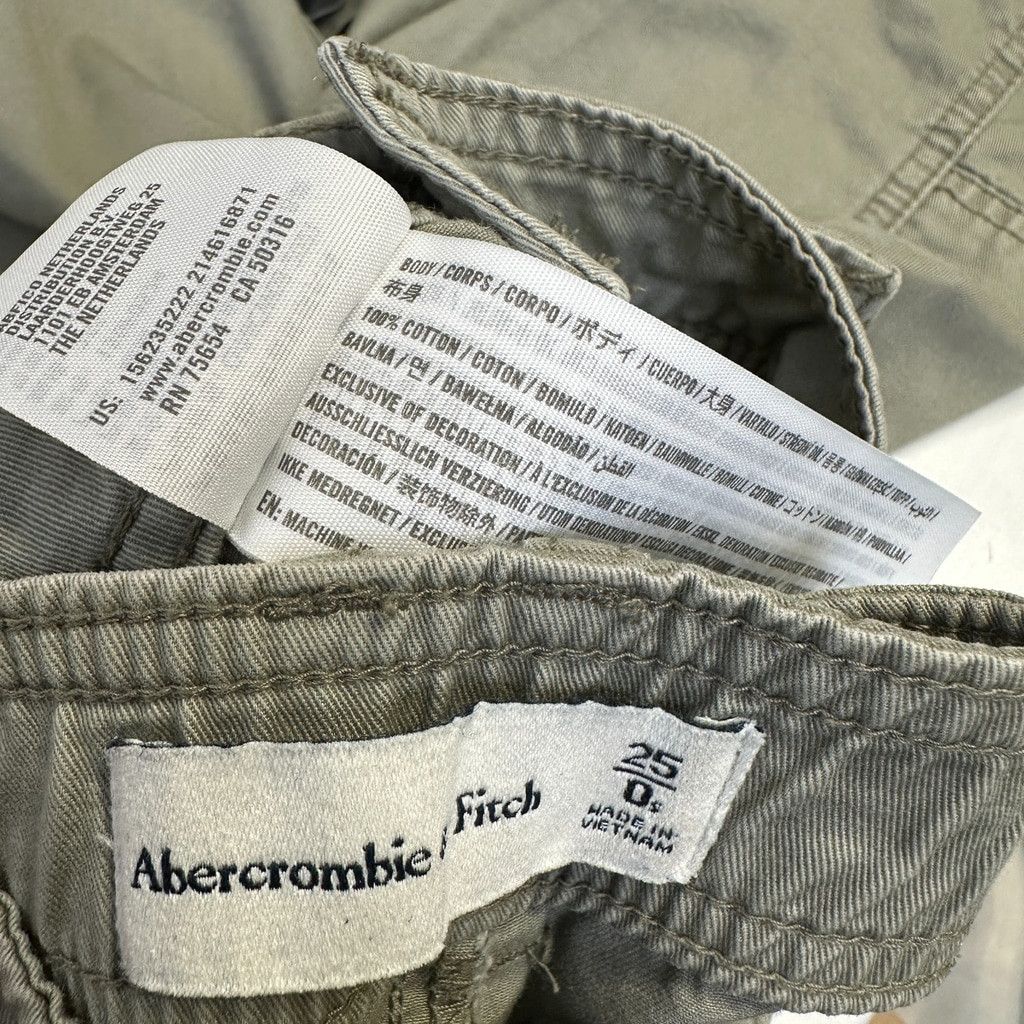 Abercrombie & Fitch Abercrombie & Fitch Cargo Utility Pants Olive Green Women's Size 25" / US 0 / IT 36 - 12 Thumbnail