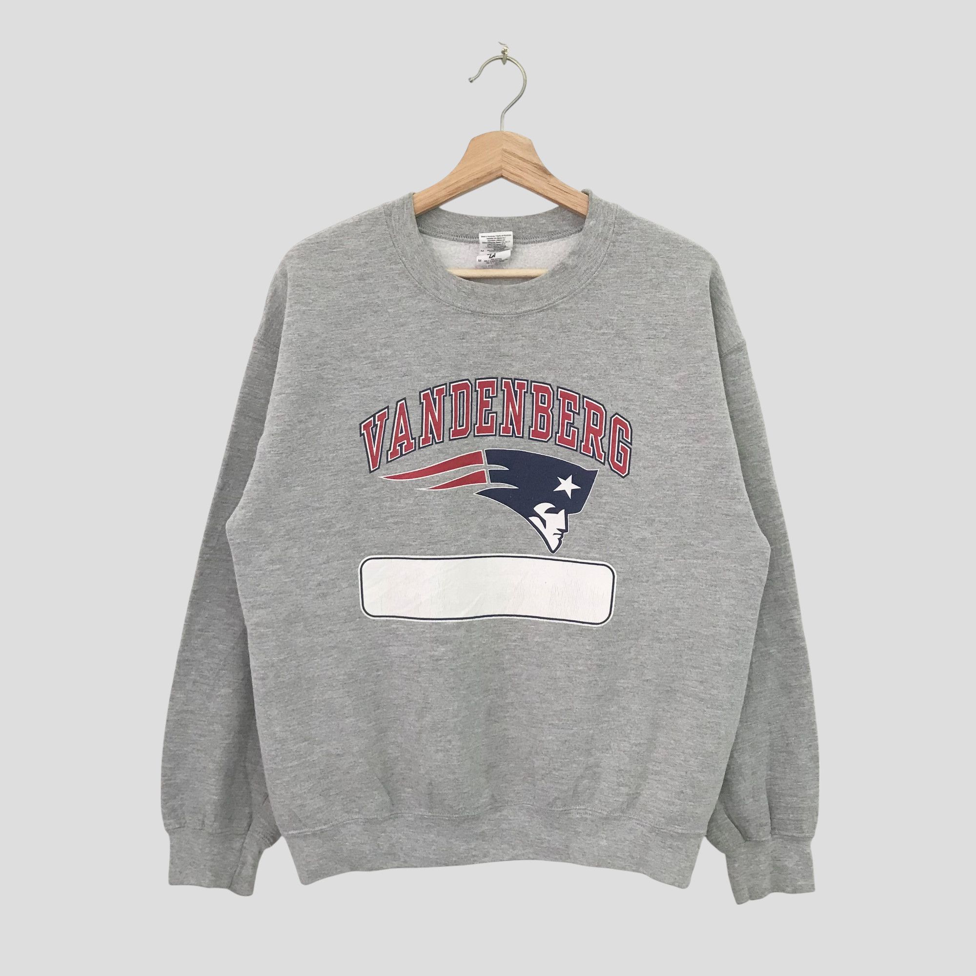 New England Outerwear Vintage Y2K New England Patriots Football Gray - 565 Size US M / EU 48-50 / 2 - 1 Thumbnail