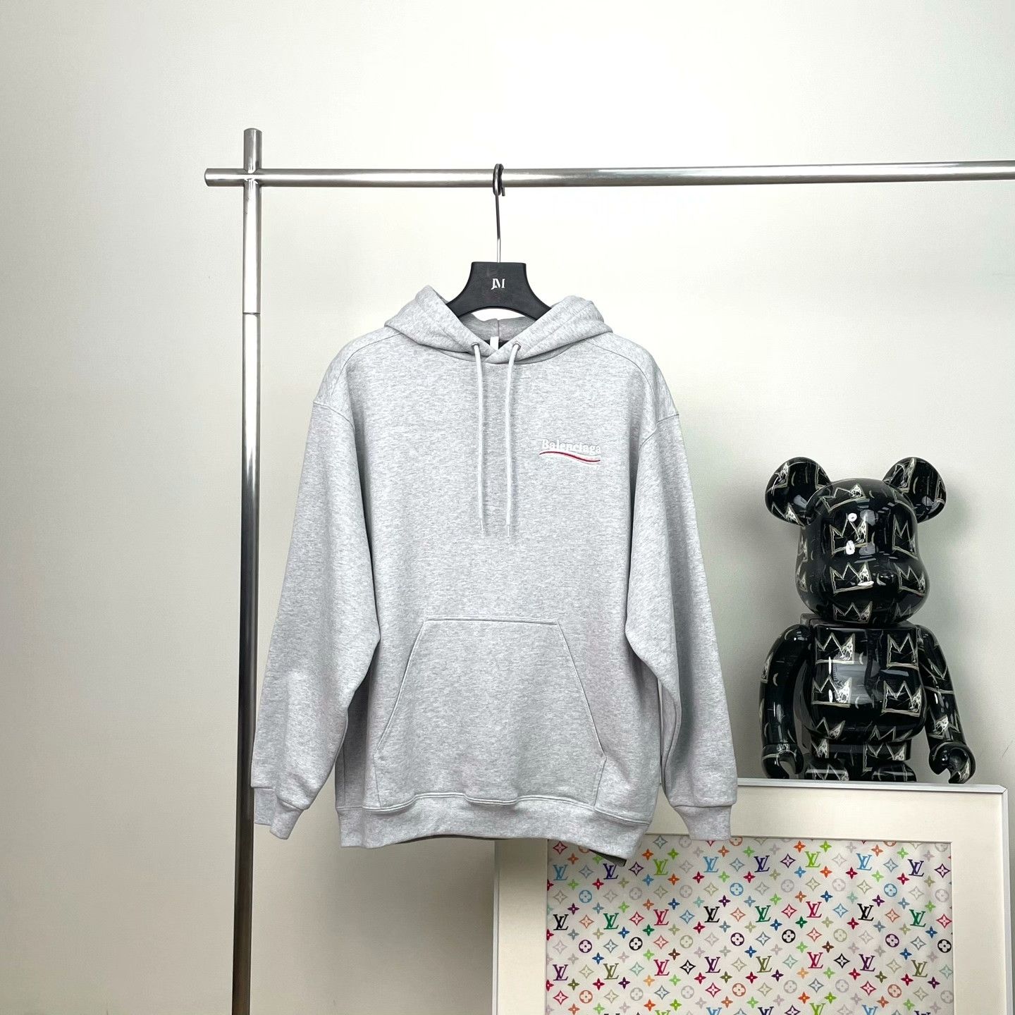 Balenciaga Balenciaga Embroidered Graphic Hoodie XS Women Size XS / US 0-2 / IT 36-38 - 1 Thumbnail