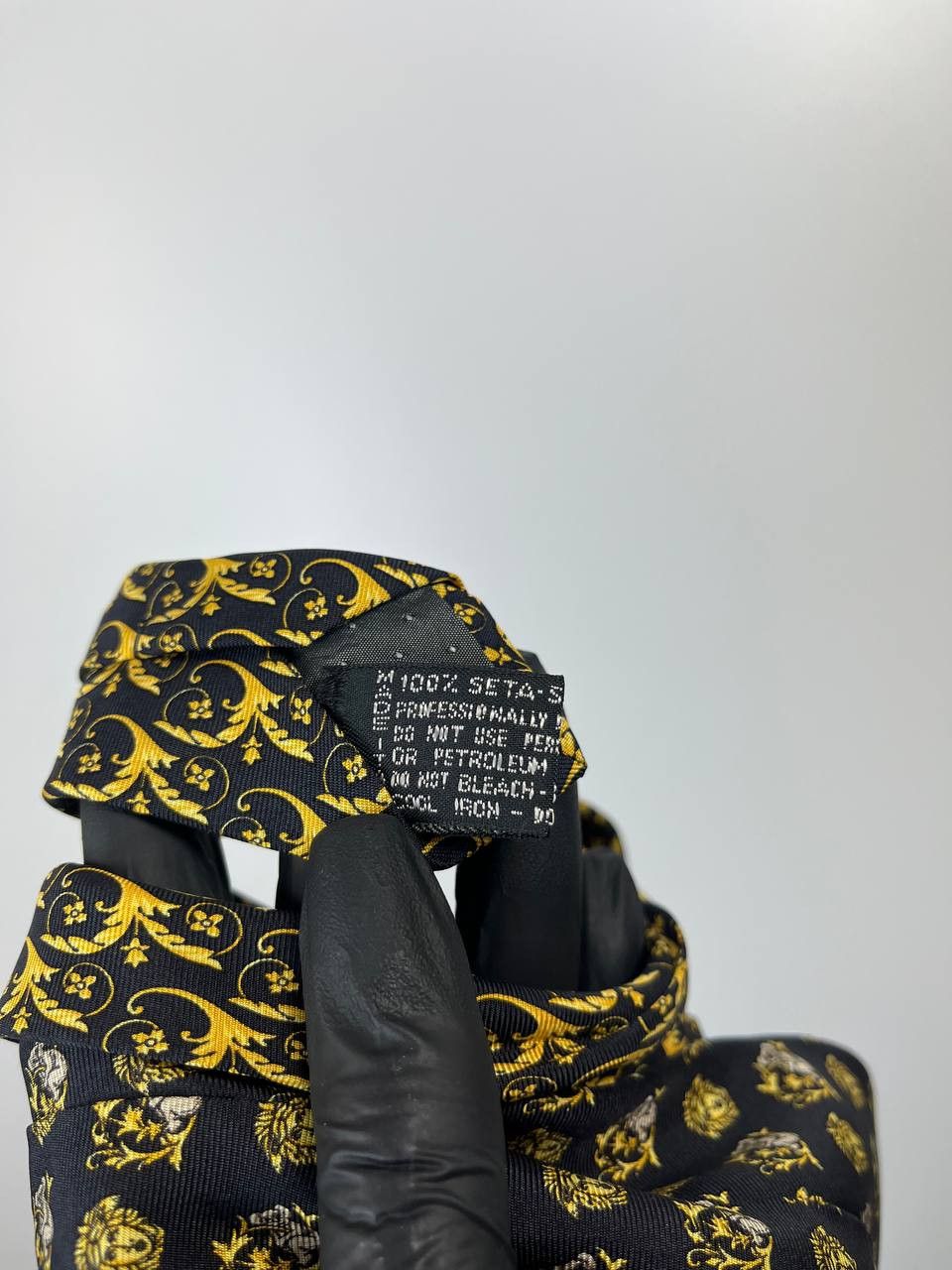 Versace Gianni Versace Medusa Silk Tie Black Gold Baroque Pattern Size ONE SIZE - 5 Thumbnail