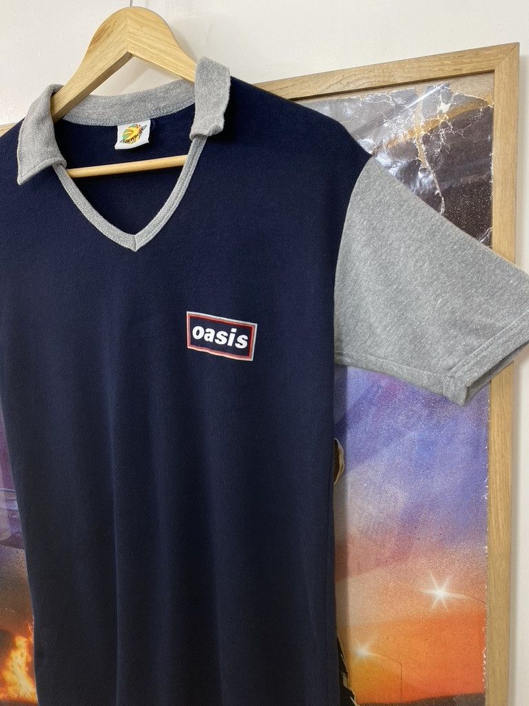 Band Tees 90s Vintage Oasis Collared Style Band T Shirt Size US M / EU 48-50 / 2 - 6 Thumbnail
