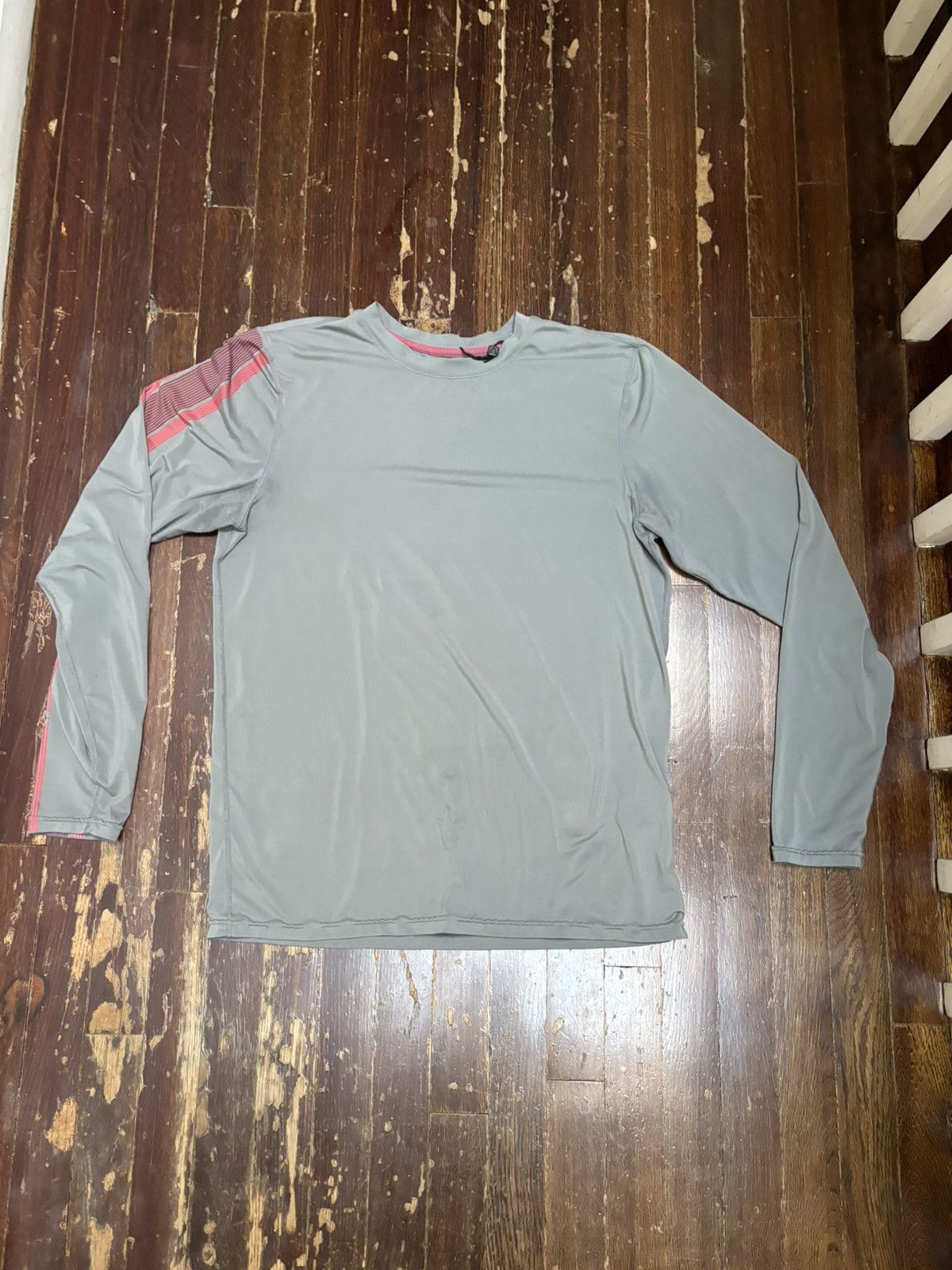 Vintage ‘GREY LONG SLEEVE TEE’ T-shirt Size L Size US L / EU 52-54 / 3 - 2 Thumbnail