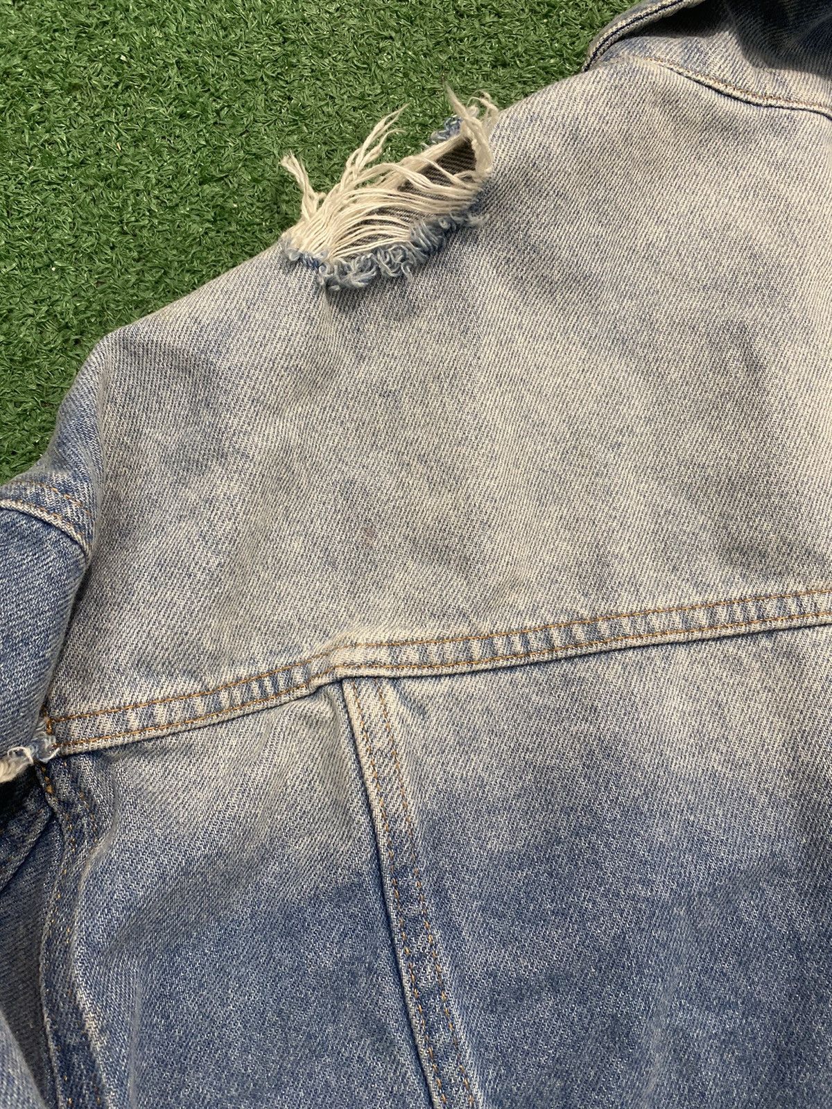Vintage Denim jacket zipper jeans jacket the couture Size US L / EU 52-54 / 3 - 7 Thumbnail