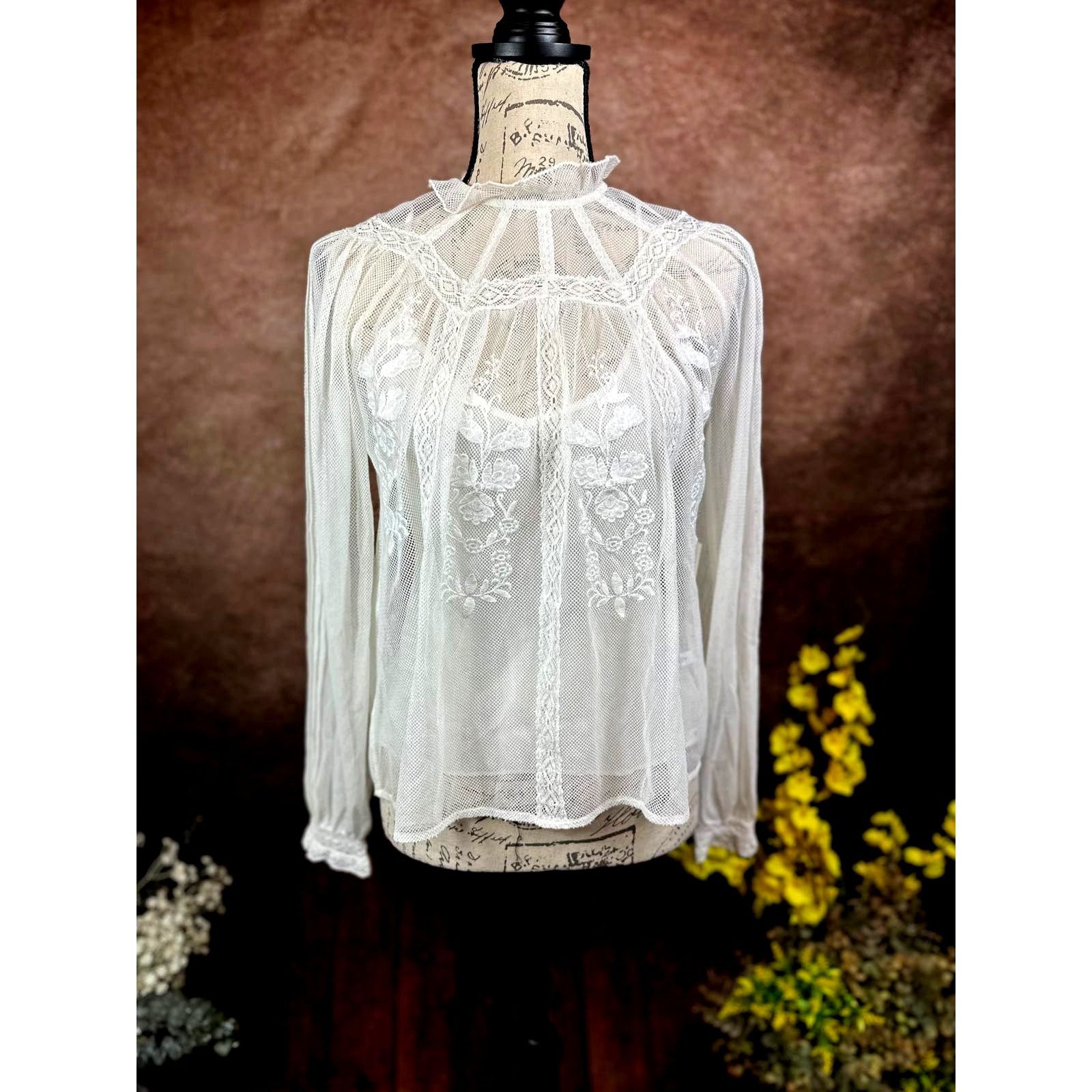Other St Roche Ruffle Lace Embroidered Flores Top White Size 4 Size S / US 4 / IT 40 - 8 Thumbnail