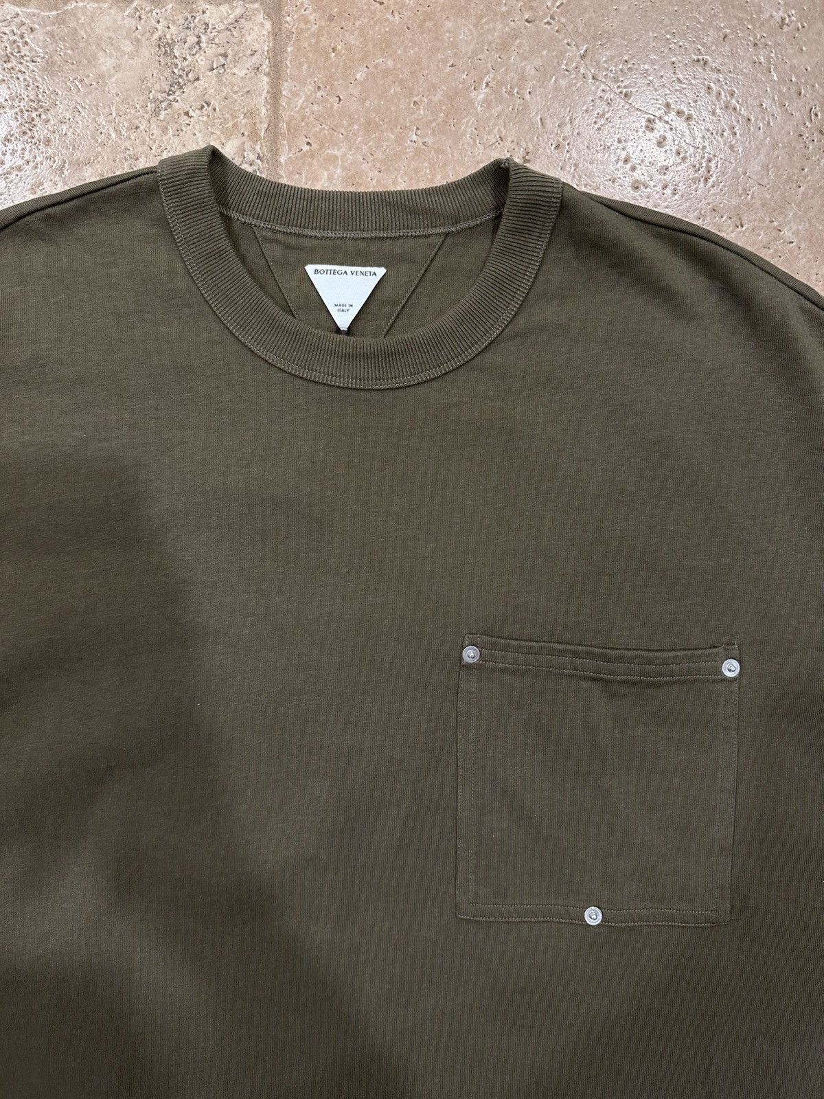 Bottega Veneta Bottega Veneta Olive Green Pocket Short Sleeve Tee Size US L / EU 52-54 / 3 - 6 Thumbnail