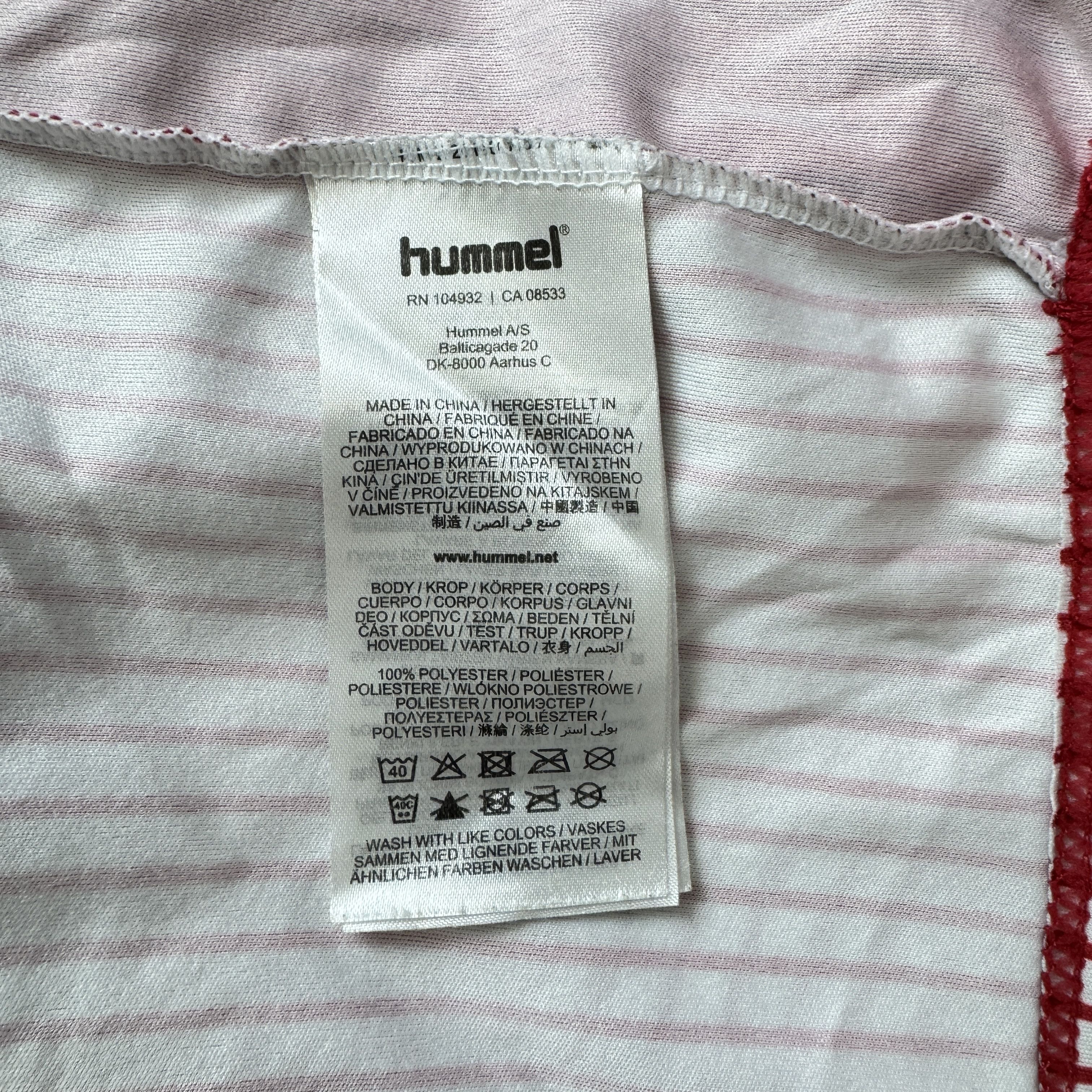 Hummel Denmark 1986 Home #10 Football Shirt Size US M / EU 48-50 / 2 - 5 Thumbnail