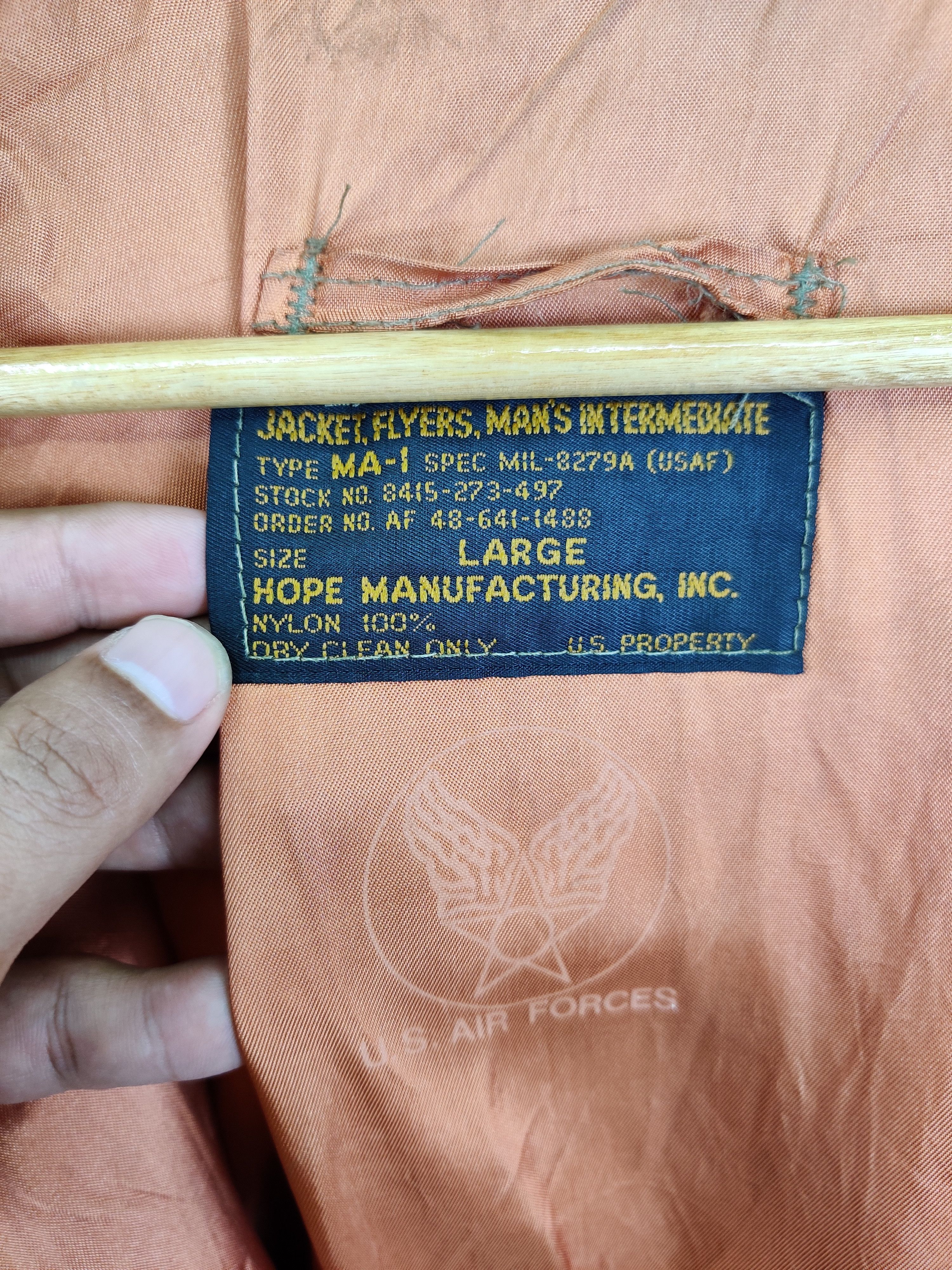 Hope Vintage 90s Hope MFG US Air Force Ma-1 Bomber Flight Jacket Size US L / EU 52-54 / 3 - 13 Thumbnail