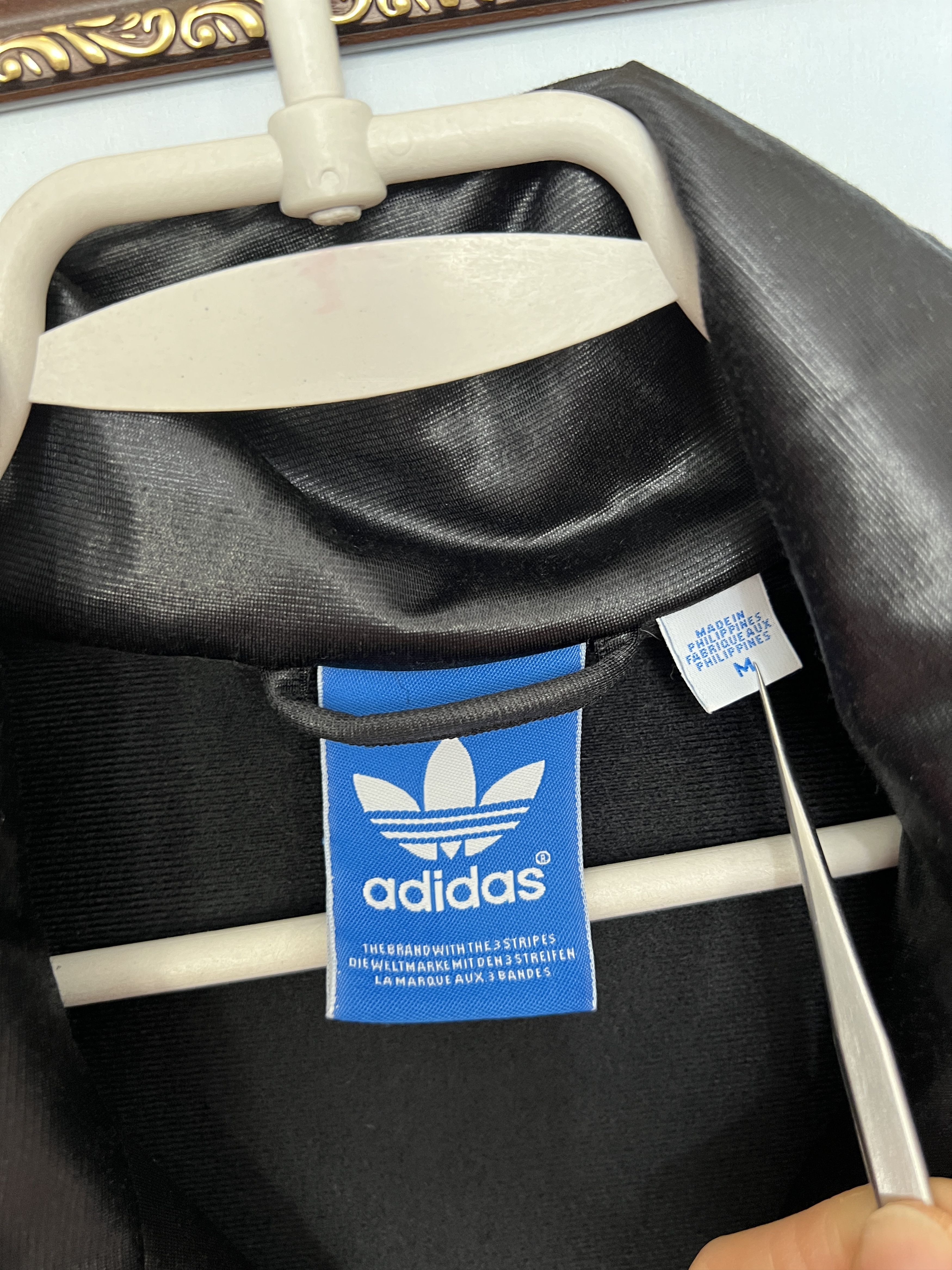 Adidas Vintage Adidas Originals Chile 62 Jacket Black Track Top Size US M / EU 48-50 / 2 - 6 Thumbnail