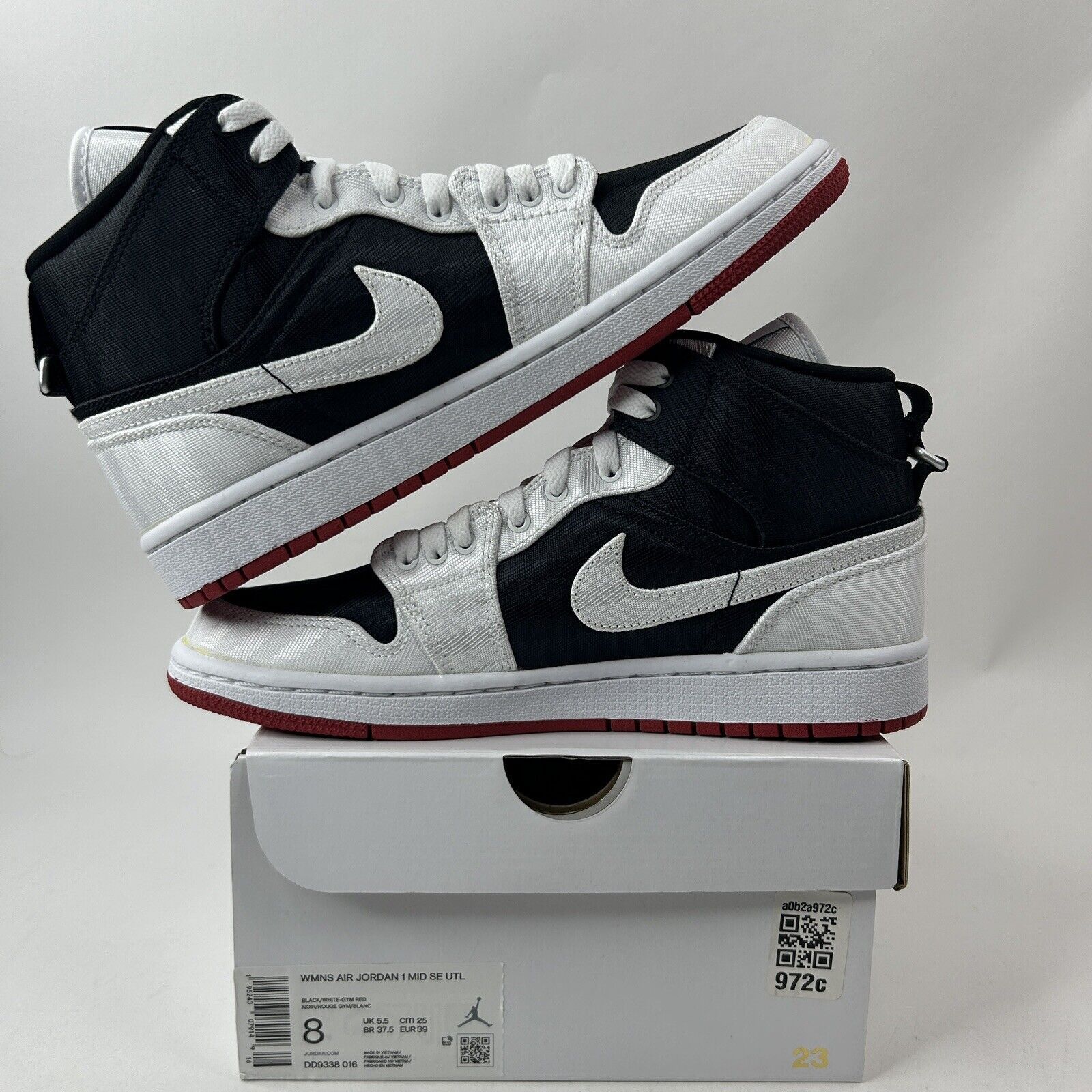 Nike Nike Air Jordan 1 Mid SE WMNS “Utility/Black Gym Red” 2024 Size US 8 / IT 38 - 3 Thumbnail