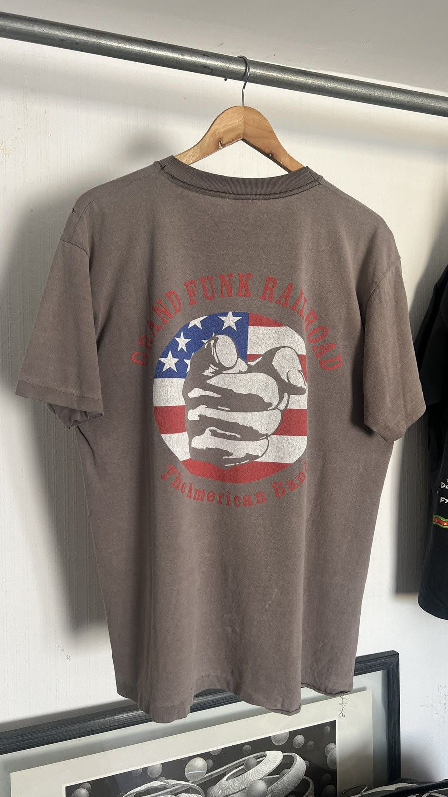 Band Tees Vintage 90s Grand Funk Railroad Crazy Sun Faded Shirt Size US L / EU 52-54 / 3 - 2 Thumbnail