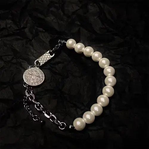 Jewelry Stylish Adjustable Pearl Chain Bracelet Size ONE SIZE - 1 Thumbnail
