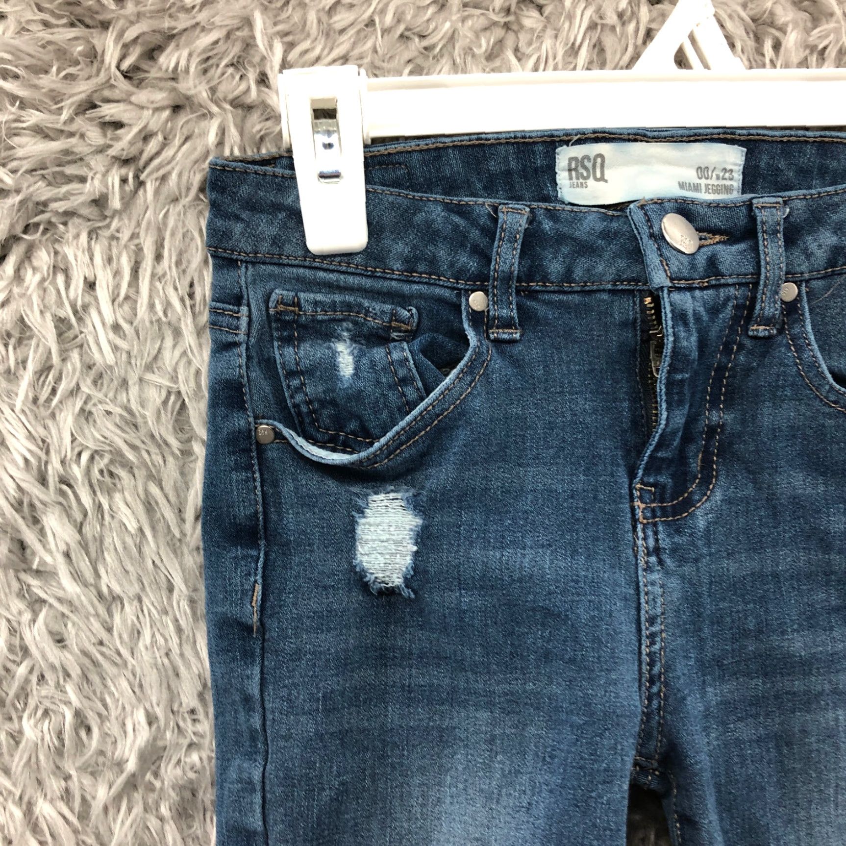 Rsq RSQ Skinny Jeans Size 00 Juniors Mid Rise Dark Wash Blue Denim Shirt? Size 24" / US 00 / IT 34 - 5 Thumbnail