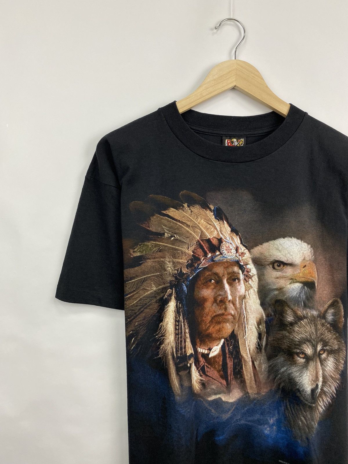 Native 🇺🇸 Vintage 1993 3D Emblem Navajo Indian people t-shirt Size US XL / EU 56 / 4 - 3 Thumbnail