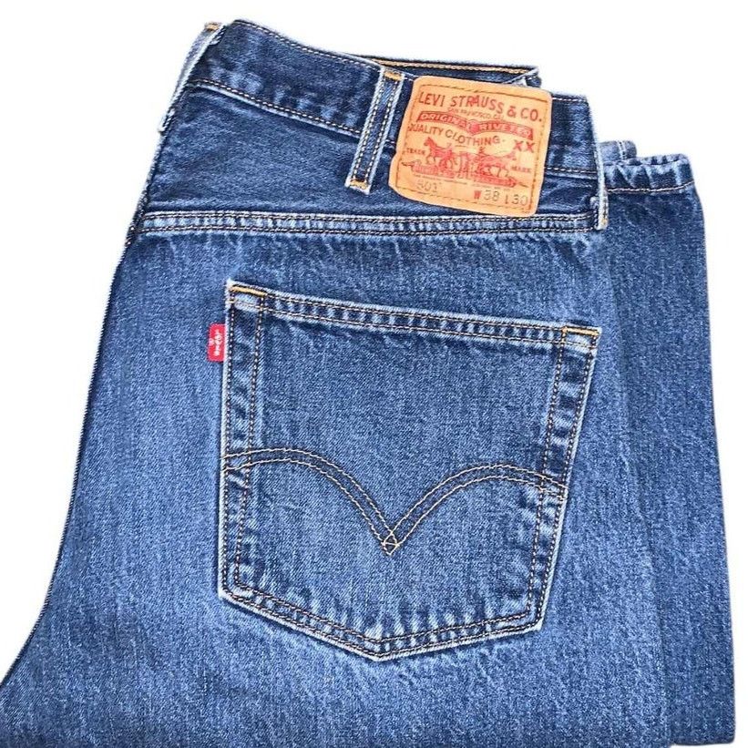 Levi's Vintage Levi's 501 Denim Jean Regular Fit Straight Leg 38x30 Size US 38 / EU 54 - 2 Thumbnail