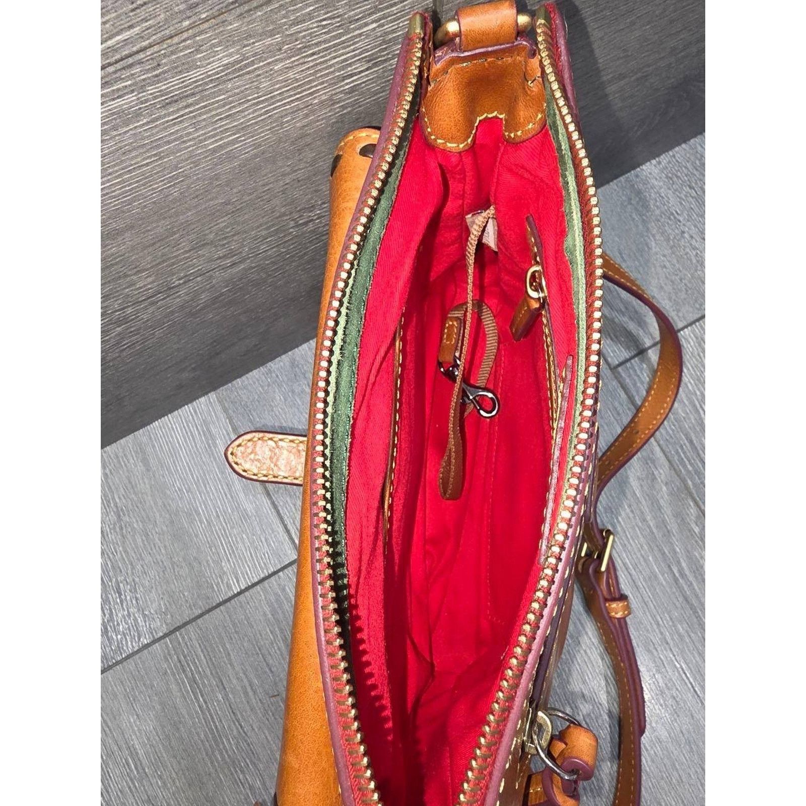 Dooney & Bourke Dooney & Bourke Brown Medium Leather Crossbody bag B000553 Size ONE SIZE - 4 Thumbnail