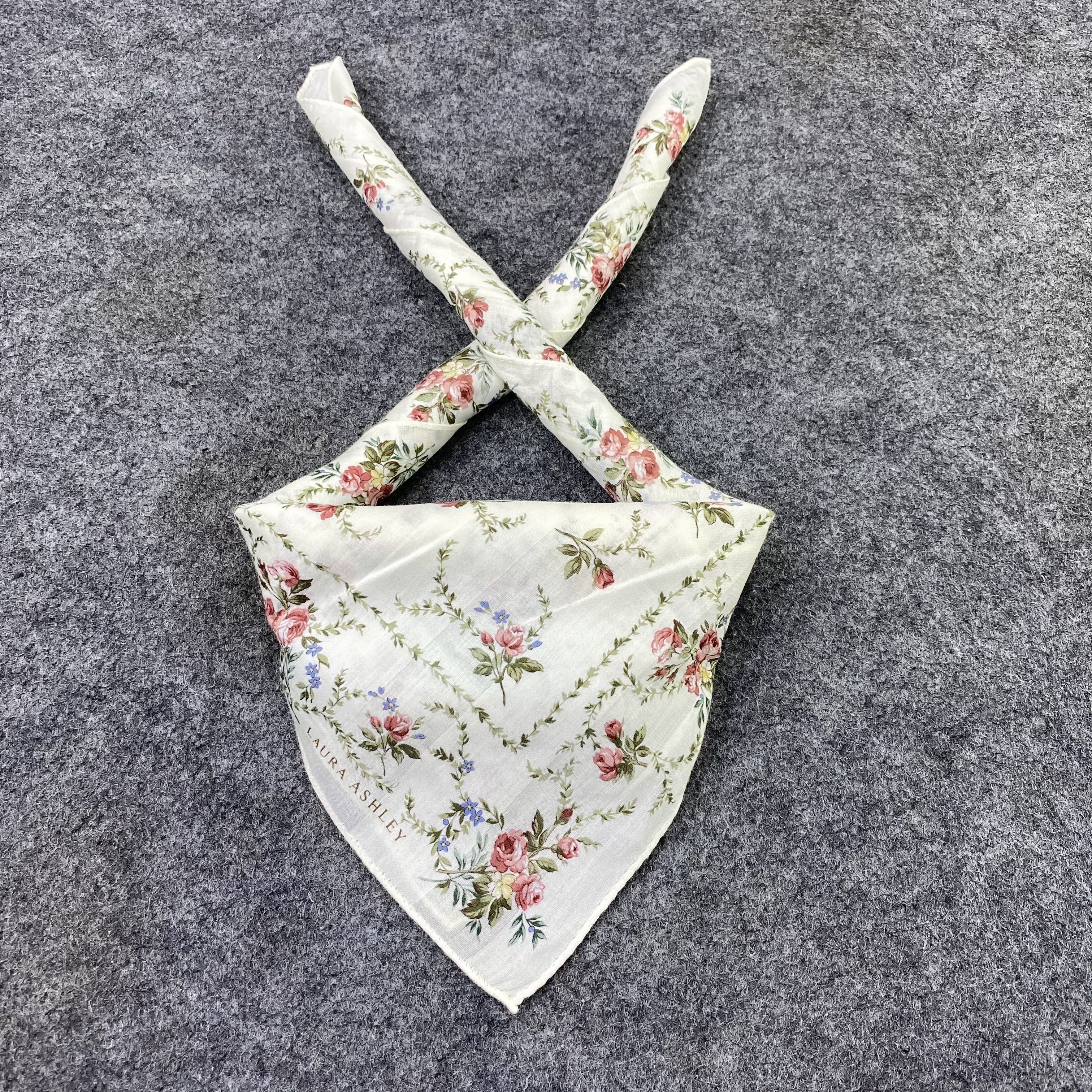 Laura Ashley Laura Ashley Handkerchief Neckerchief Bandana-B1582 Size ONE SIZE - 2 Thumbnail