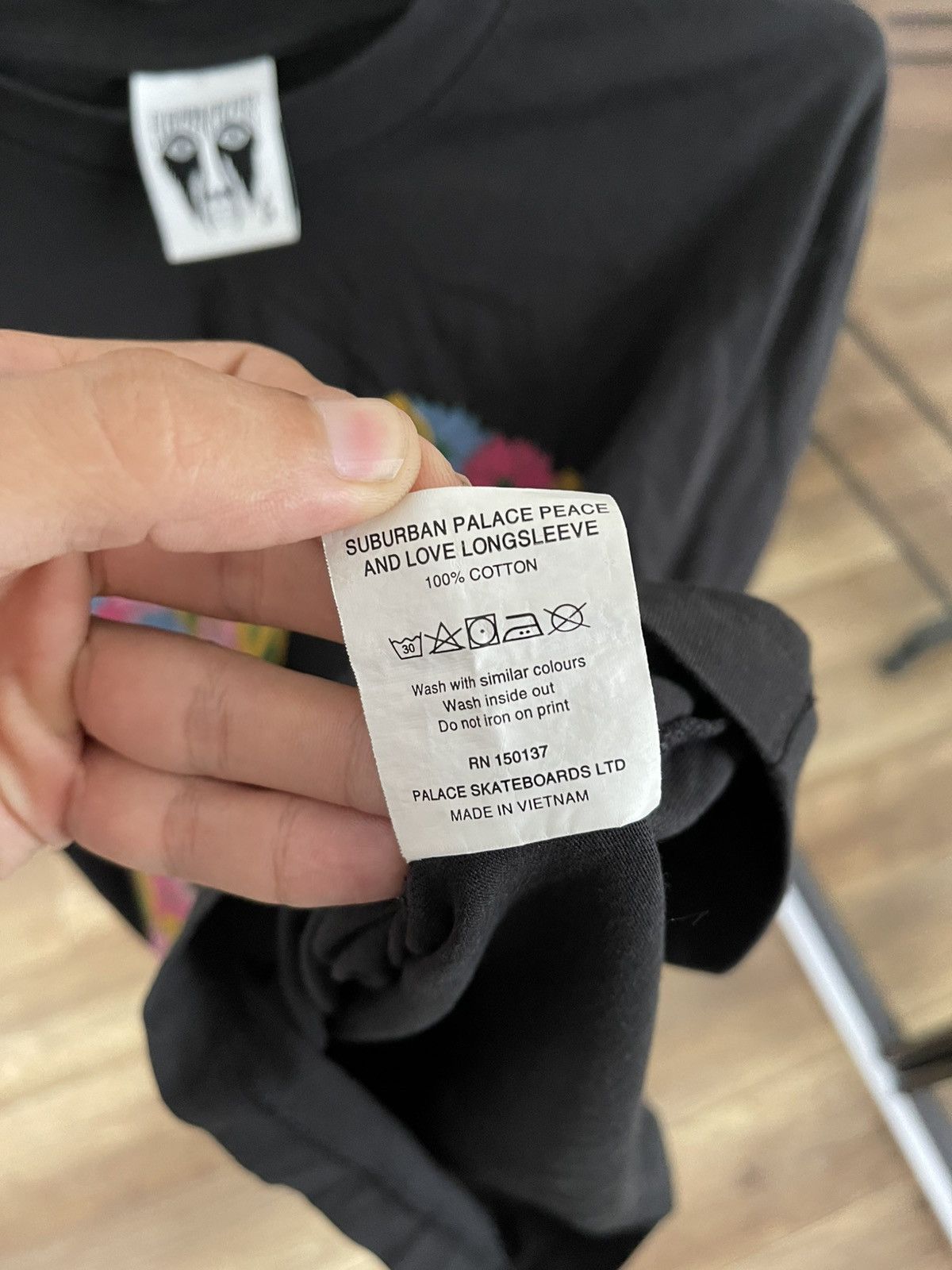 Palace Palace Suburban Peace And Love Long Sleeve T-Shirt Tee Size US S / EU 44-46 / 1 - 13 Thumbnail