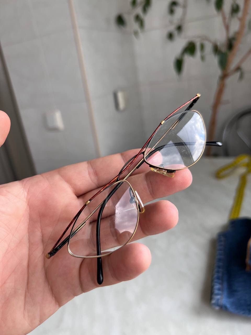 Hugo Boss Vintage Hugo Boss 90s Eyeglasses Frame Eyewear BOSS Frame Size ONE SIZE - 5 Thumbnail