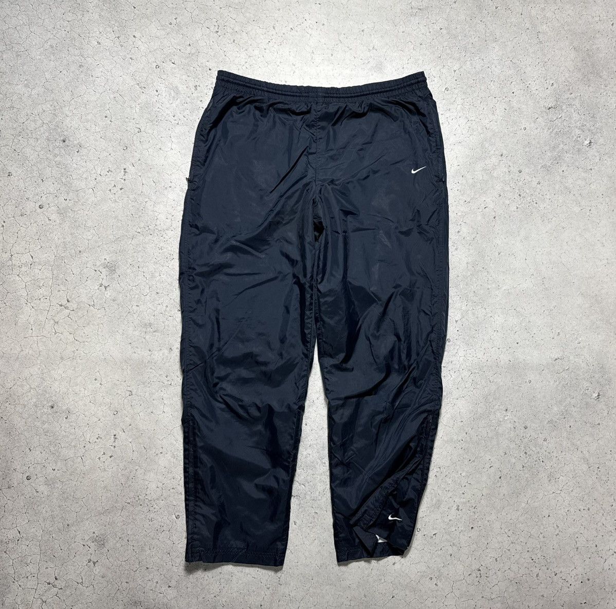 Nike Nike Nylon Vintage Track Suit Jacket & Pants Drill Swoosh Size US XL / EU 56 / 4 - 10 Thumbnail