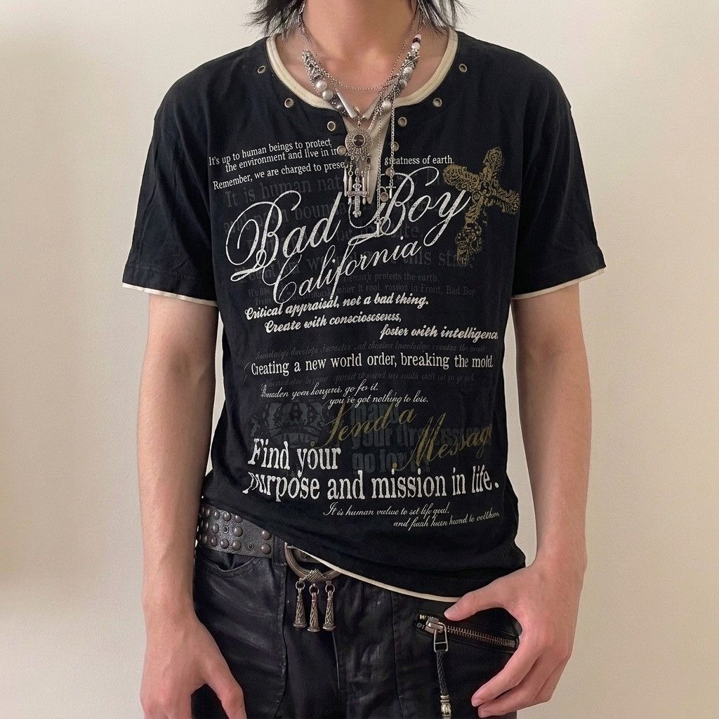 トップス share spirit archive short sleeve tshirt Share Spirit Homme Share Spirit T-shirt | Grailed
