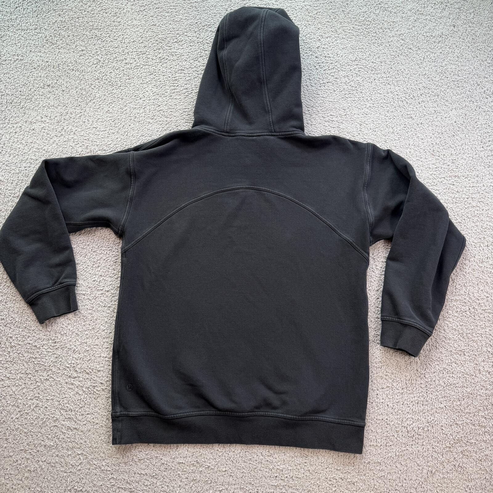 Lululemon Lululemon Black Pullover Hoodie 10 Womens Athleisure Logo Size M / US 6-8 / IT 42-44 - 2 Thumbnail