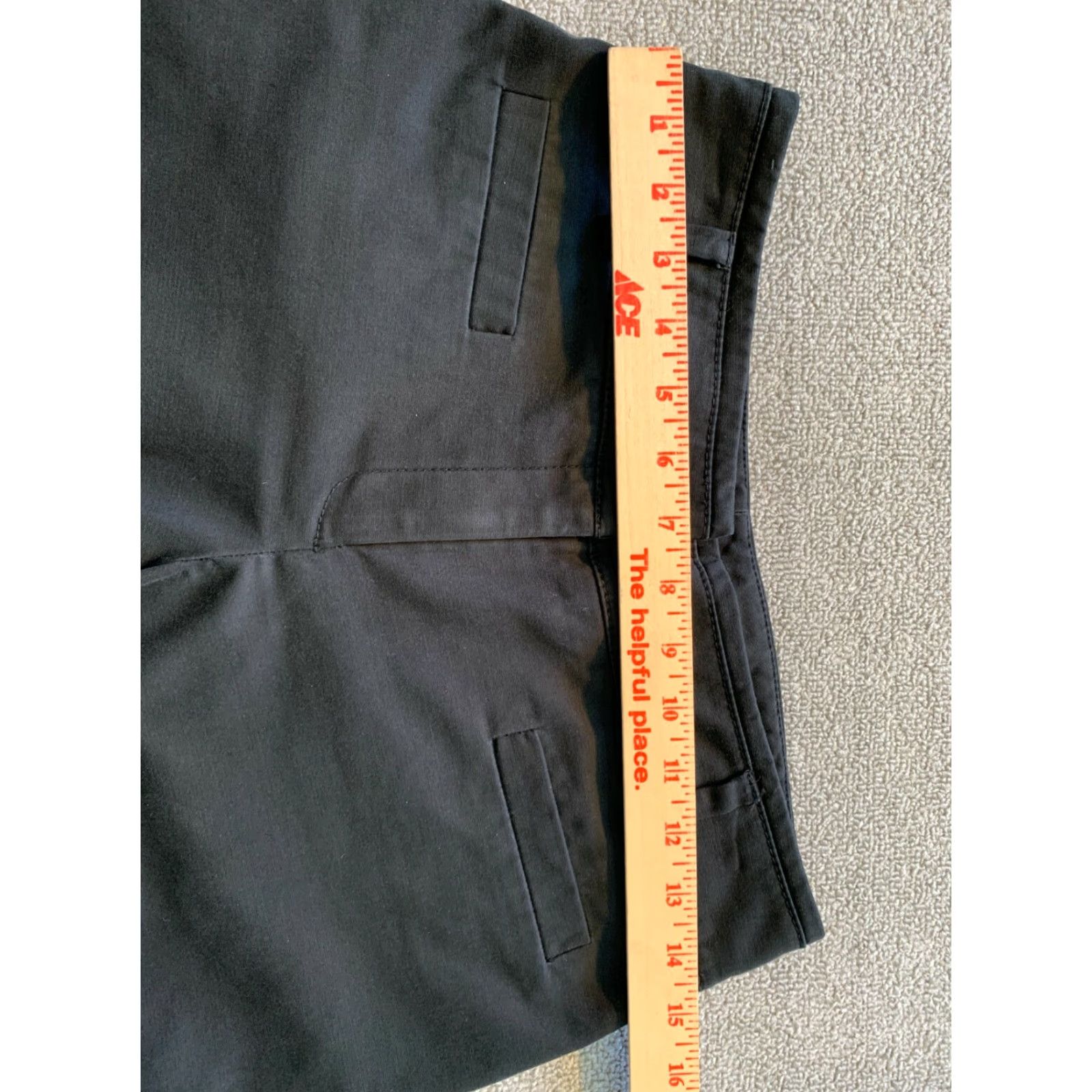 Apt. 9 Apt.9 Womens Shorts Black Size 4 Casual Mid Rise Shorts Womens 4 Black Apt.9 Size 27" / US 4 / IT 40 - 2 Thumbnail