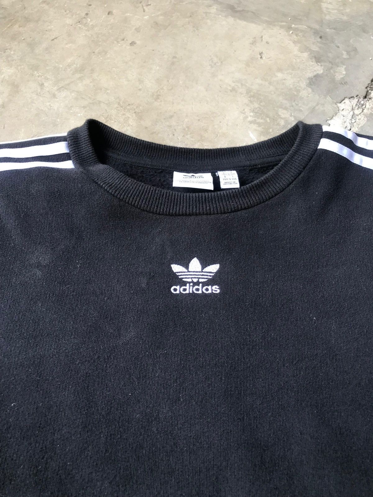 Adidas men’s adicolor classics crew Size US S / EU 44-46 / 1 - 2 Thumbnail