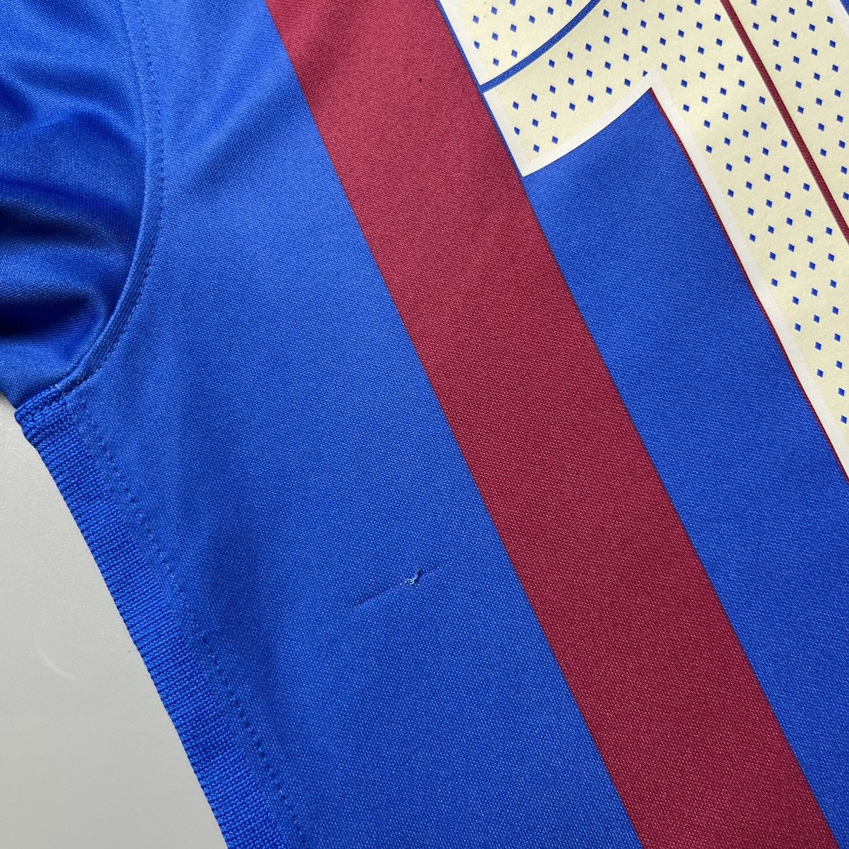 Nike BARCELONA NIKE 2021/2022 FOOTBALL HOME JERSEY #19 AGUERO Size US M / EU 48-50 / 2 - 11 Thumbnail