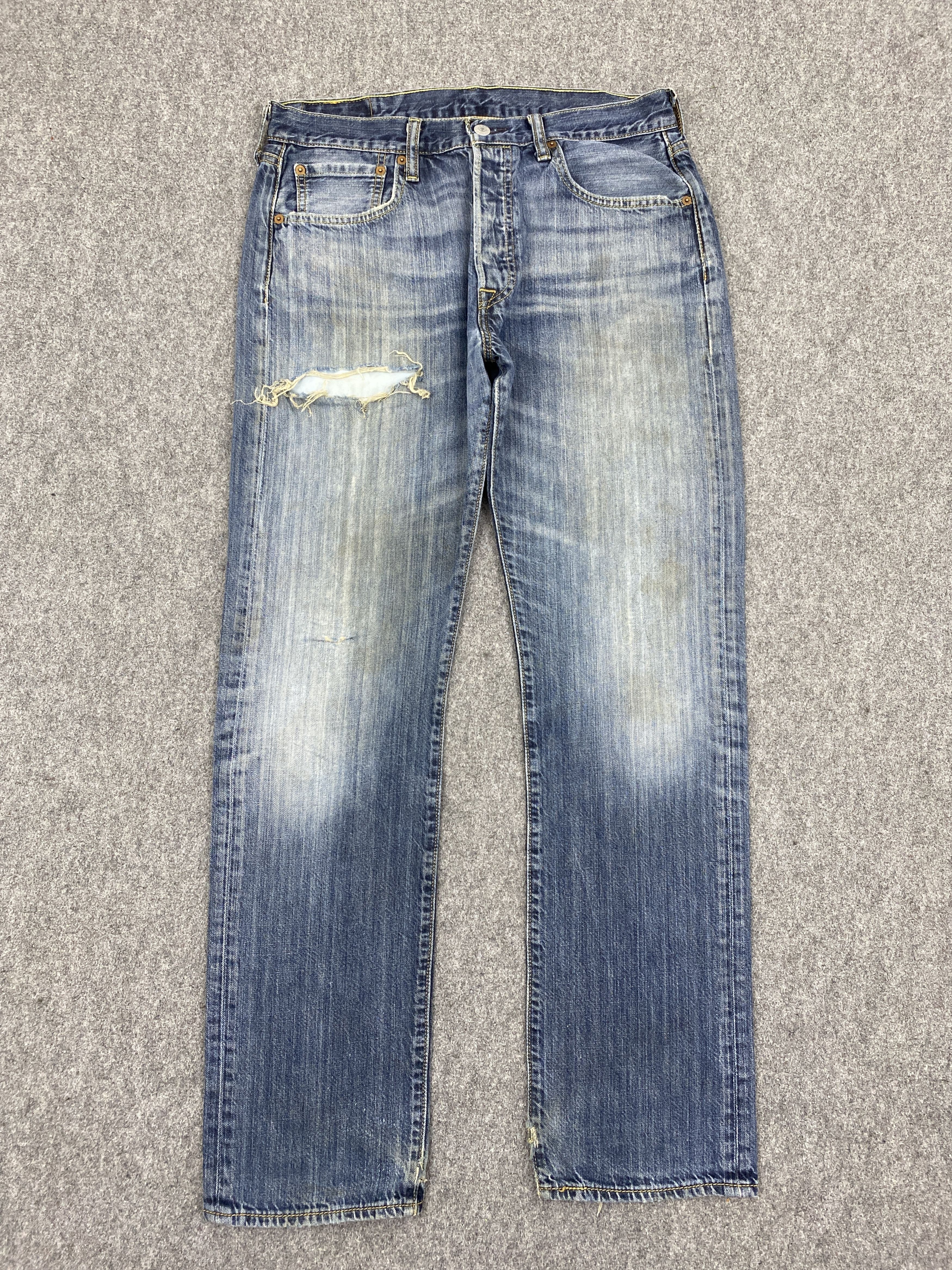 Levi's Distressed Vintage Levis 501 Denim Jeans DP2732 Size US 31 - 1 Thumbnail