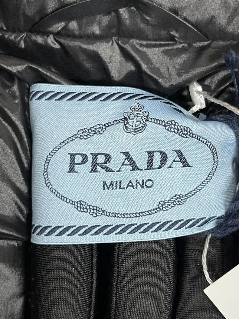 Prada Prada Black slogan Logo down jacket 2502-Nextarrow Size XXS / US 00 / IT 34 - 5 Thumbnail
