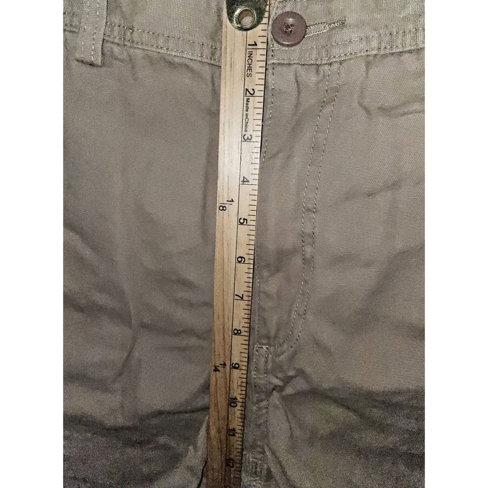 Dockers Dockers Pants Mens 36x30 Khaki Relaxed Fit Cargo Workwear Utility Cotton Jeans-style? No, Pants. Size US 36 / EU 52 - 3 Thumbnail