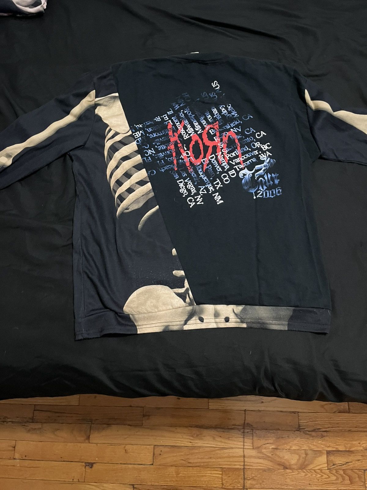 Disco Inferno Disco inferno korn skeleton long sleeve tee Size US M / EU 48-50 / 2 - 10 Thumbnail