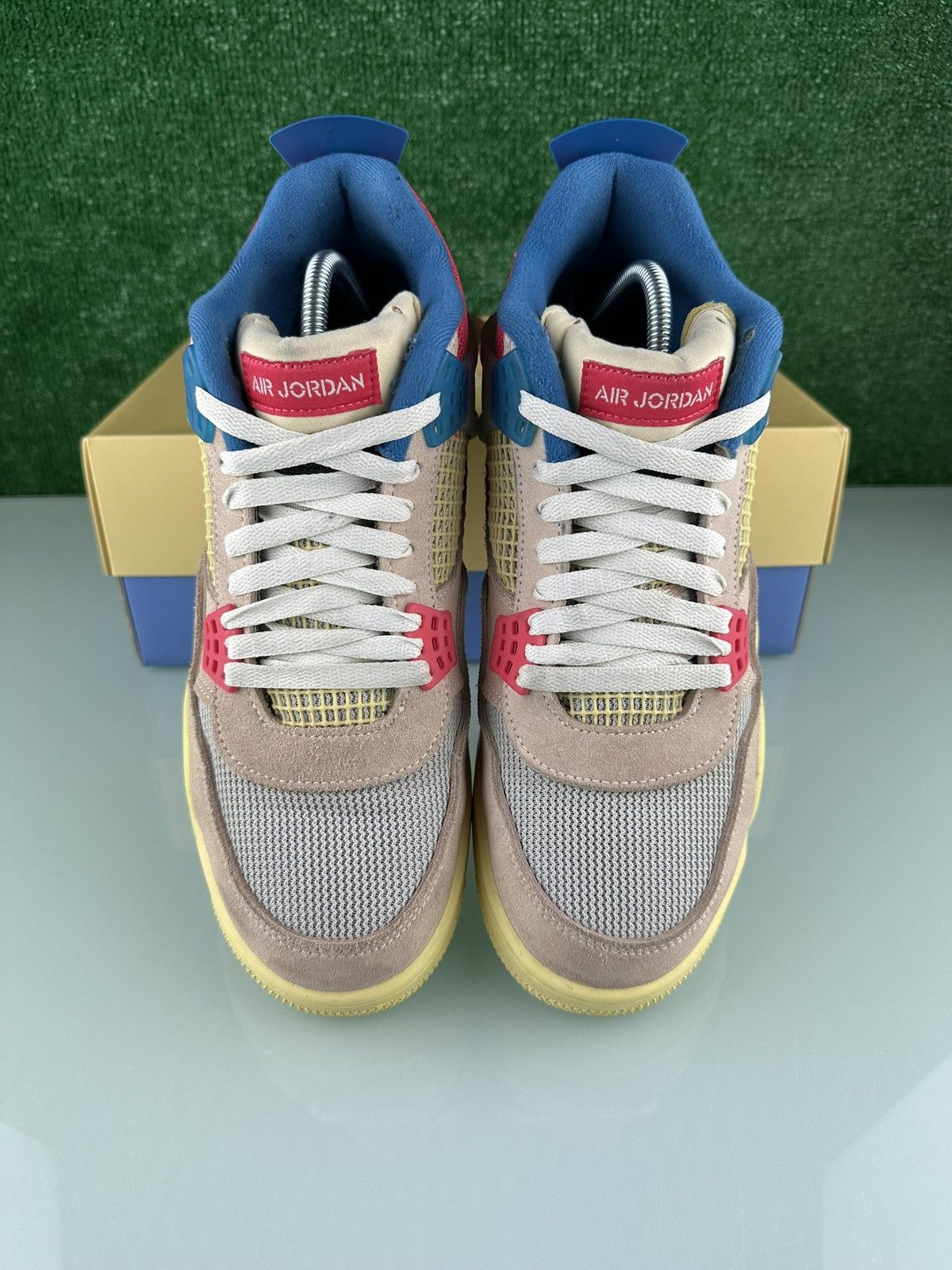 Jordan Brand Jordan 4 Retro x Union LA Mid Guava Ice size 10 Size US 10 / EU 43 - 4 Thumbnail