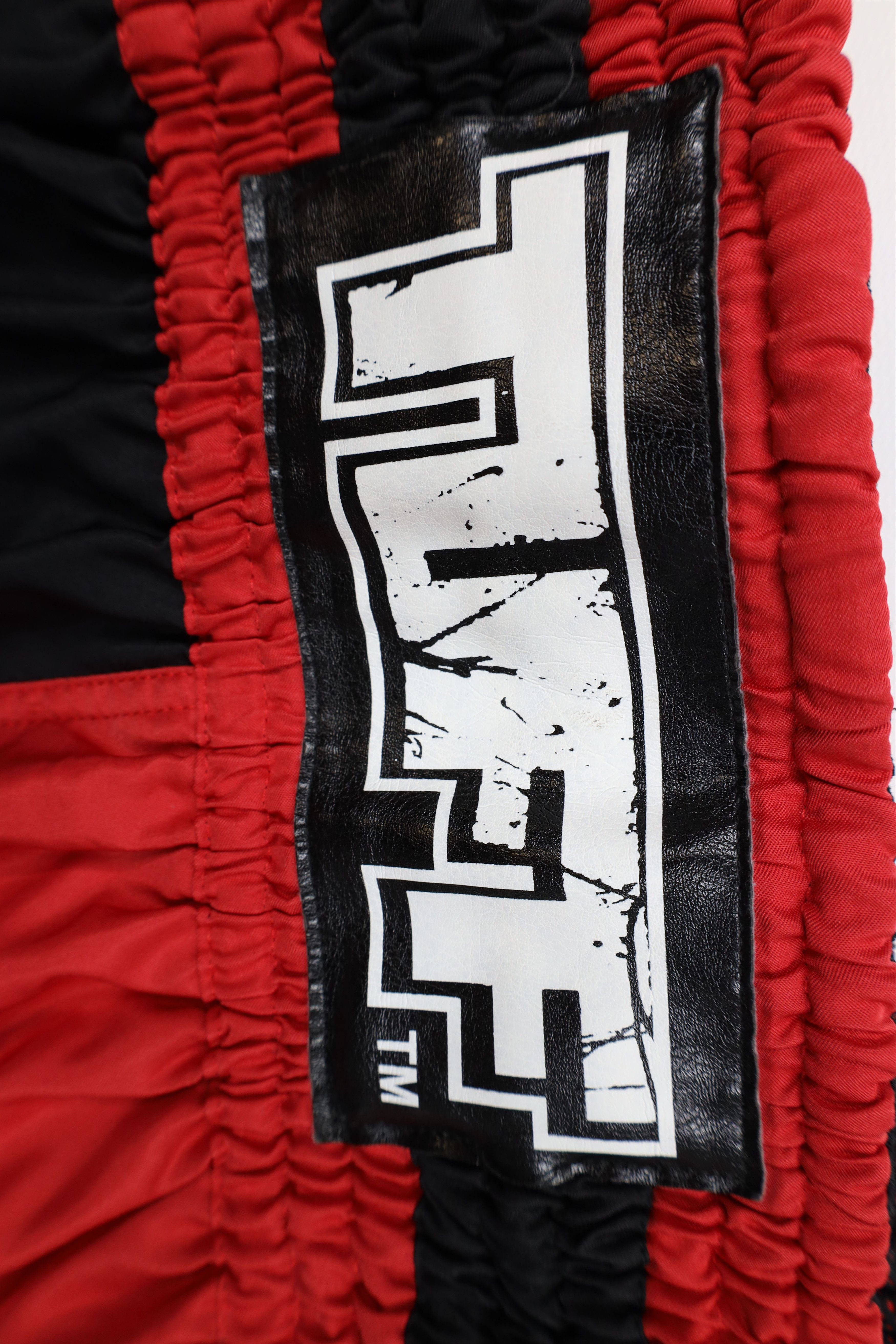 Vintage Vintage Block Tiger Muay Thai MMA Fighting Boxing Shorts Size US 38 / EU 54 - 7 Thumbnail