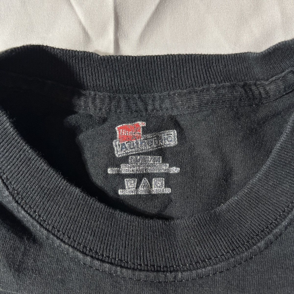 Hanes Hanes got Qi? Tee Size US M / EU 48-50 / 2 - 5 Thumbnail
