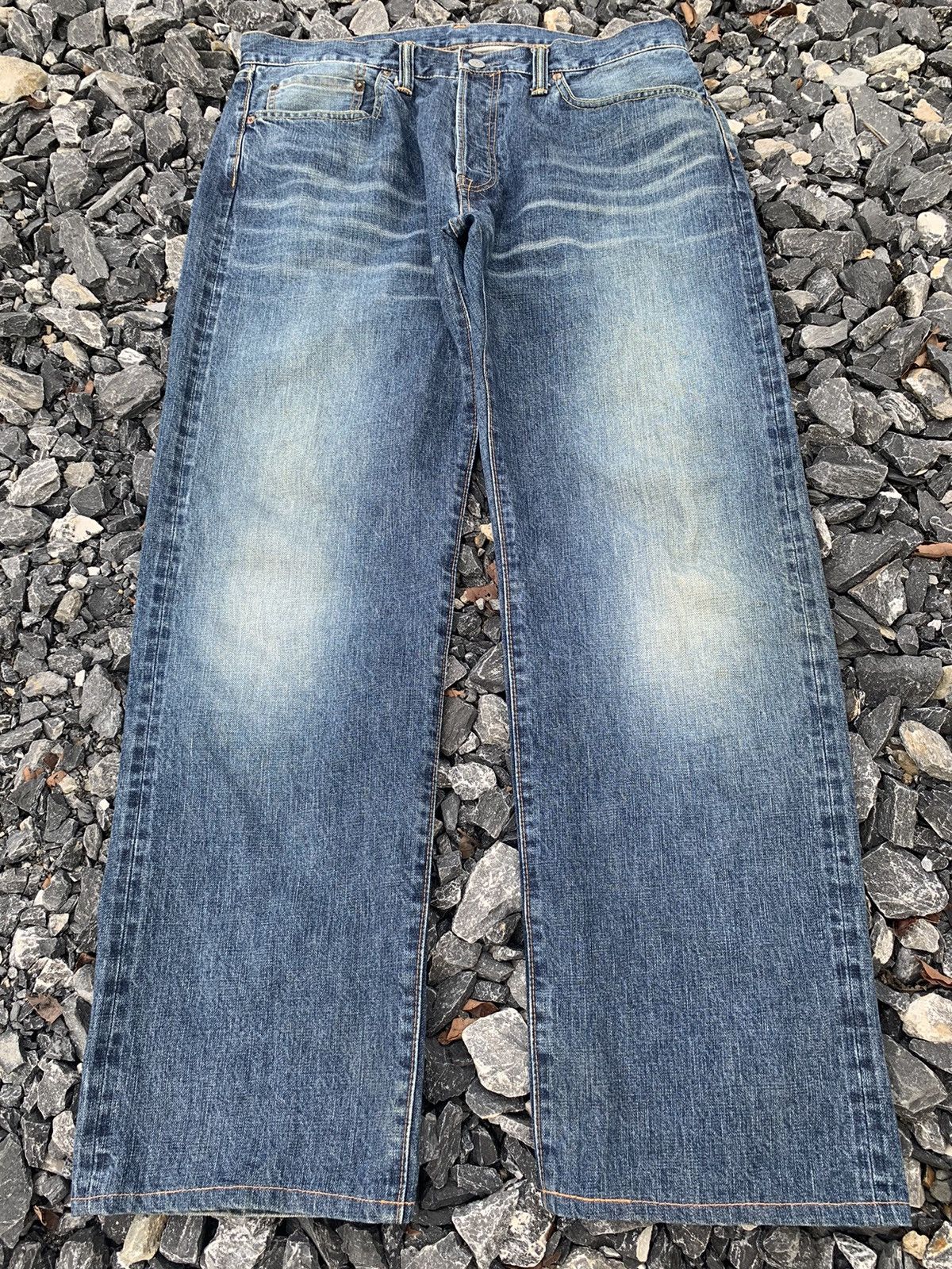 Japanese Brand ACOUSTIC SELVEDGE BUTTON FLY JAPANESE FADED DISTRESSED DENIM Size US 36 / EU 52 - 2 Thumbnail
