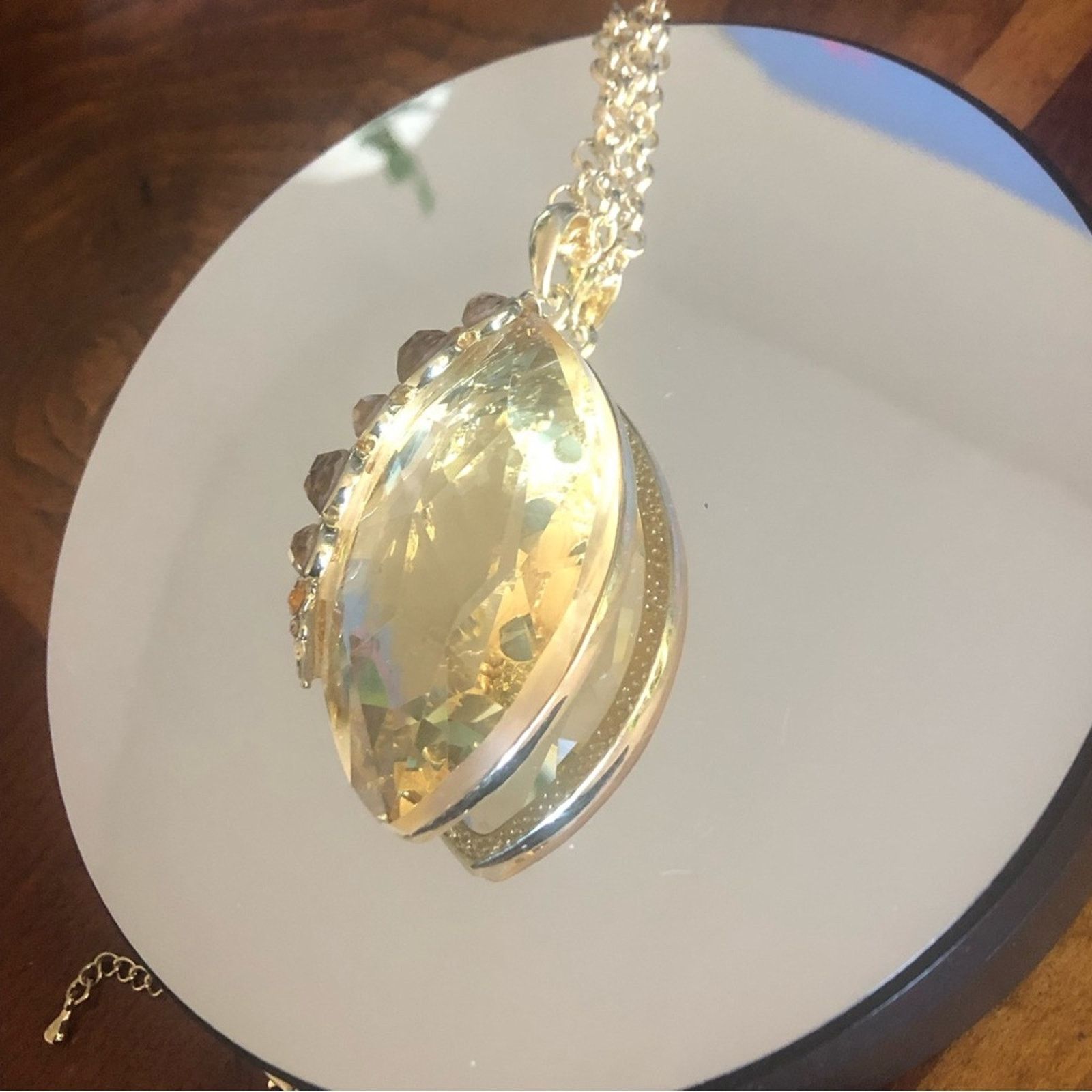 Jewelry Large marquis faceted light brown topaz crystal necklace NWT Size ONE SIZE - 10 Thumbnail