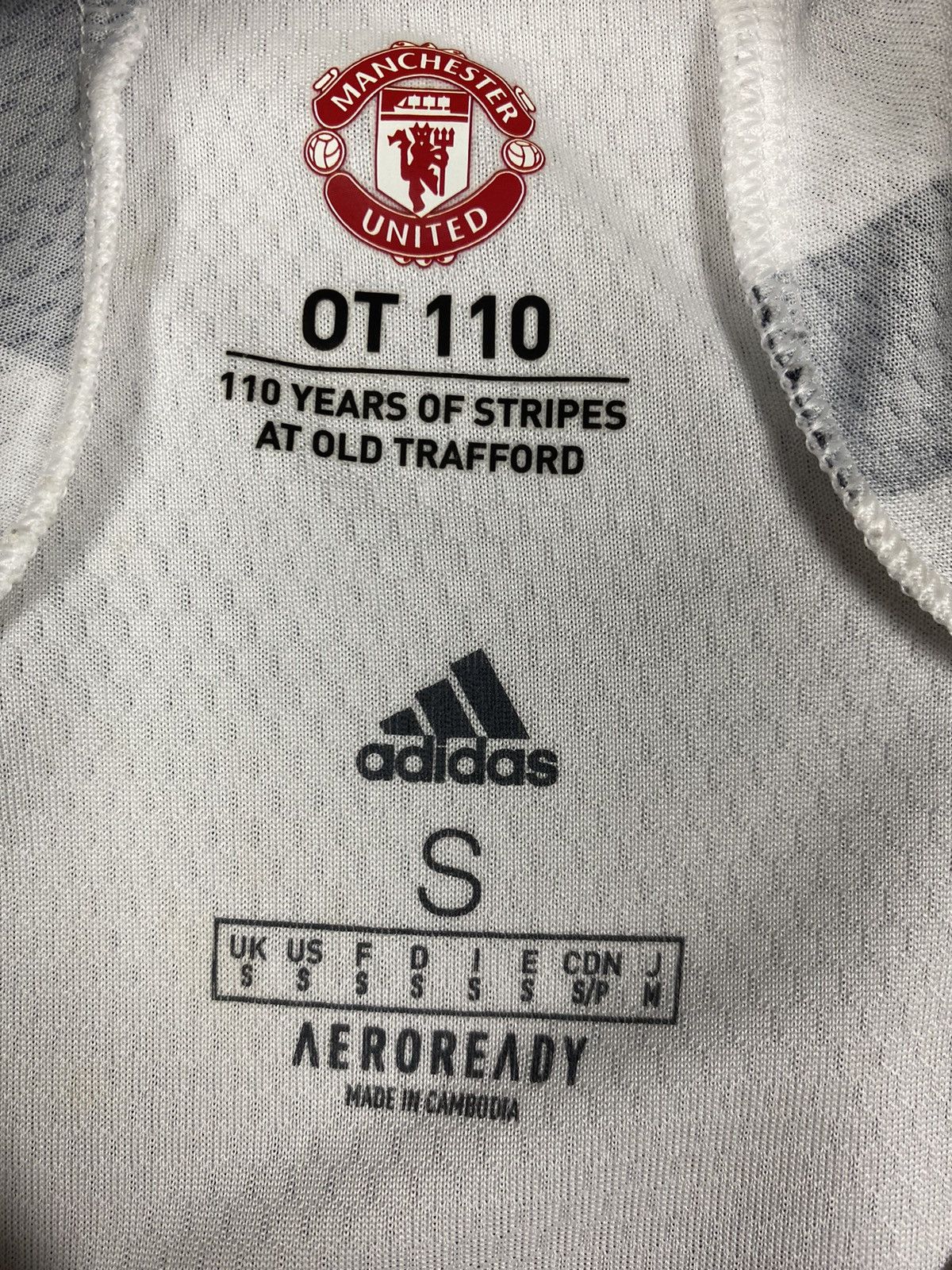 Adidas Adidas Manchester United 2021 - 2022 Soccer Jersey Size US S / EU 44-46 / 1 - 11 Thumbnail